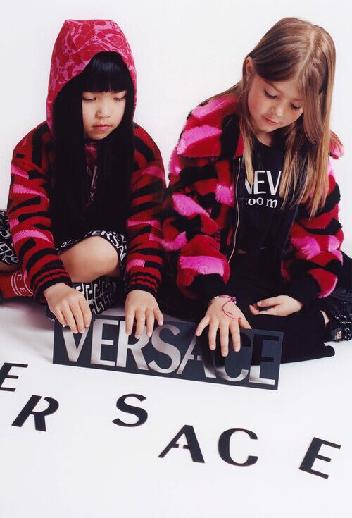 VERSACE ENFANTS AUTOMNE-HIVER 2022