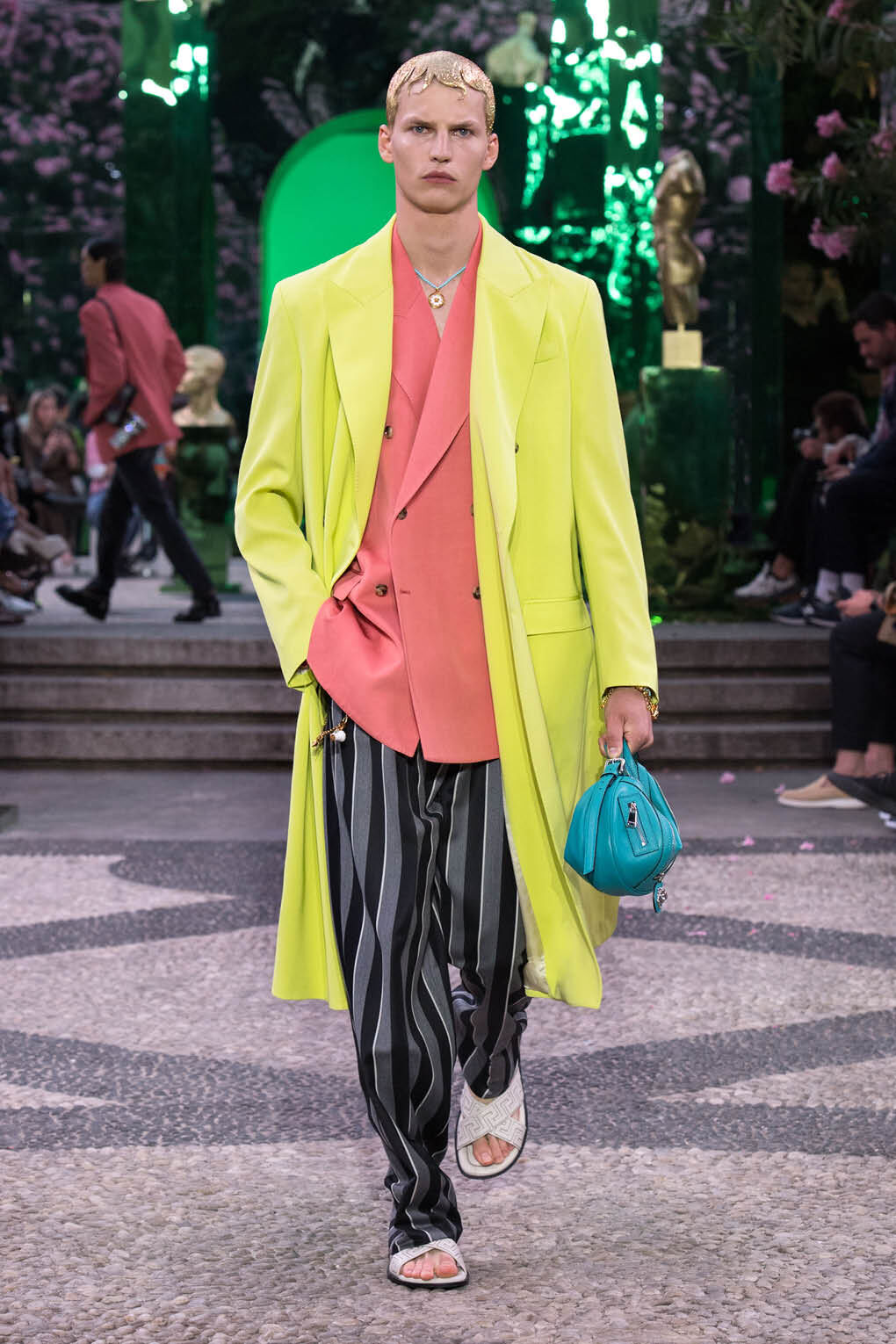 Louis Vuitton Spring 2023 Men's: The Best Bags, Shoes +