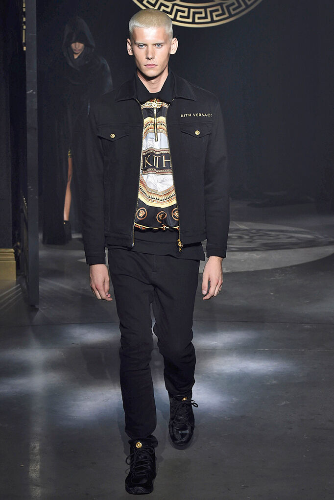 Kith versace deals