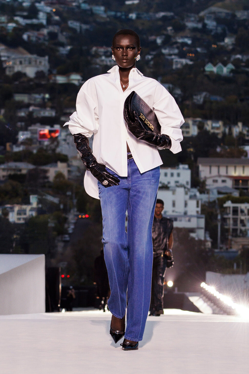 Runway jeans outlet