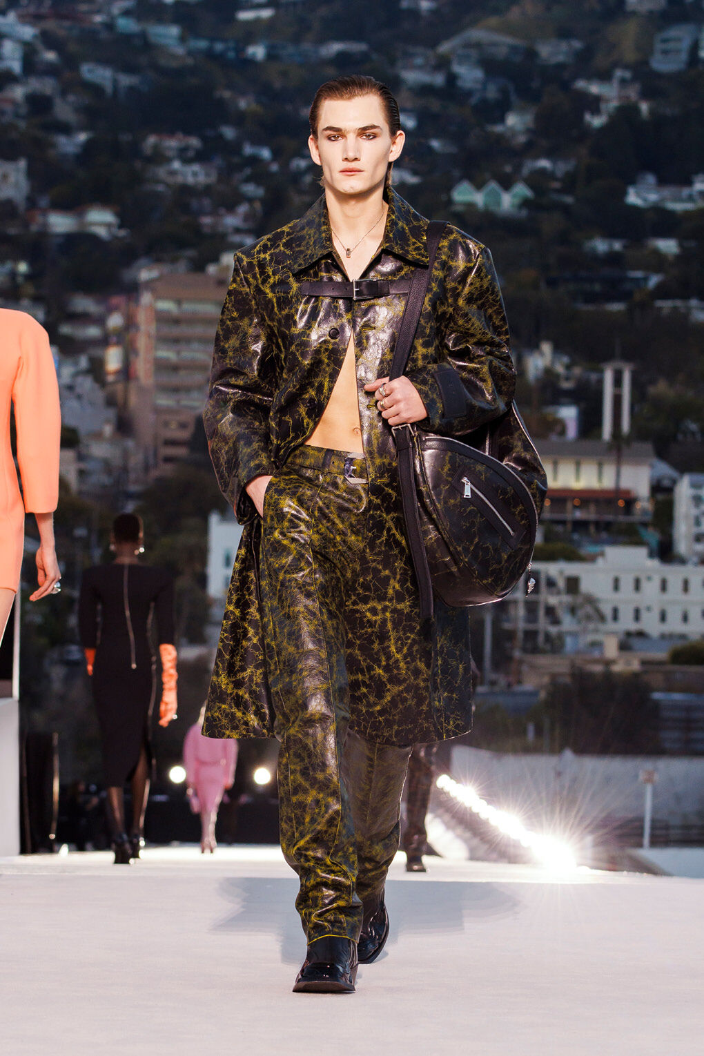 Louis Vuitton Limited series - Men's fall / winter fashion shows