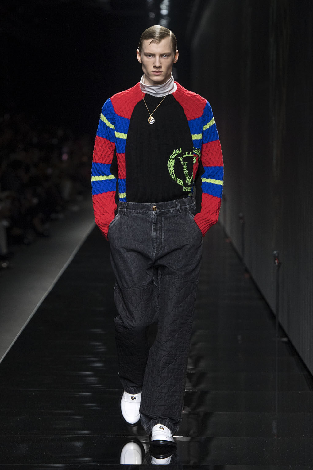THE WOMEN S AND MEN S FALL WINTER 2020 COLLECTION VERSACE US