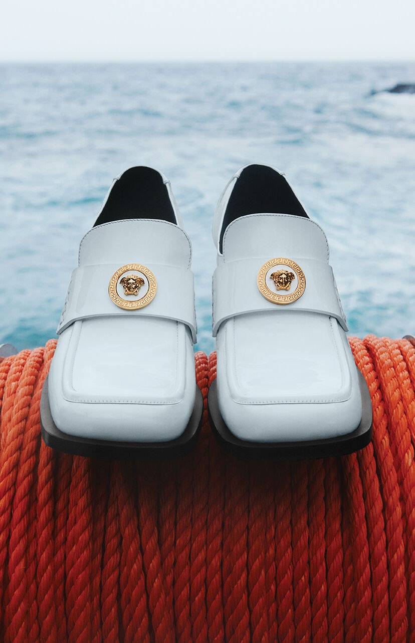 VERSACE US High Fashion Clothing & Accessories