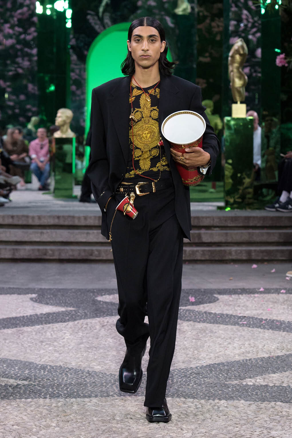 Completo hot sale uomo versace