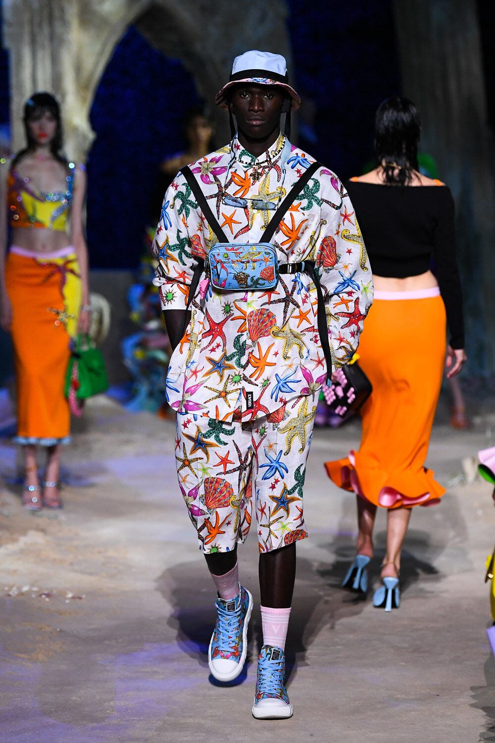 THE SPRING SUMMER 2021 COLLECTION VERSACE GB