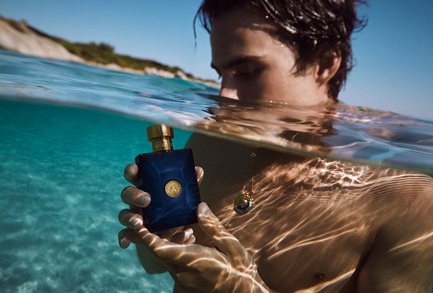 Versace mens perfume on sale dylan blue review