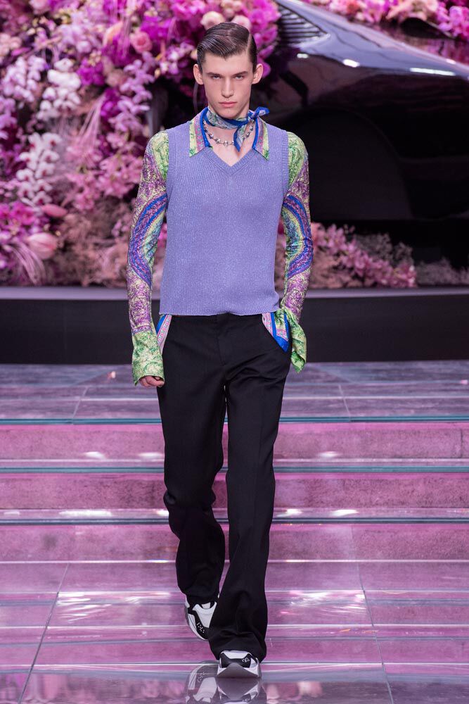 Versace Spring 2020 Menswear Collection