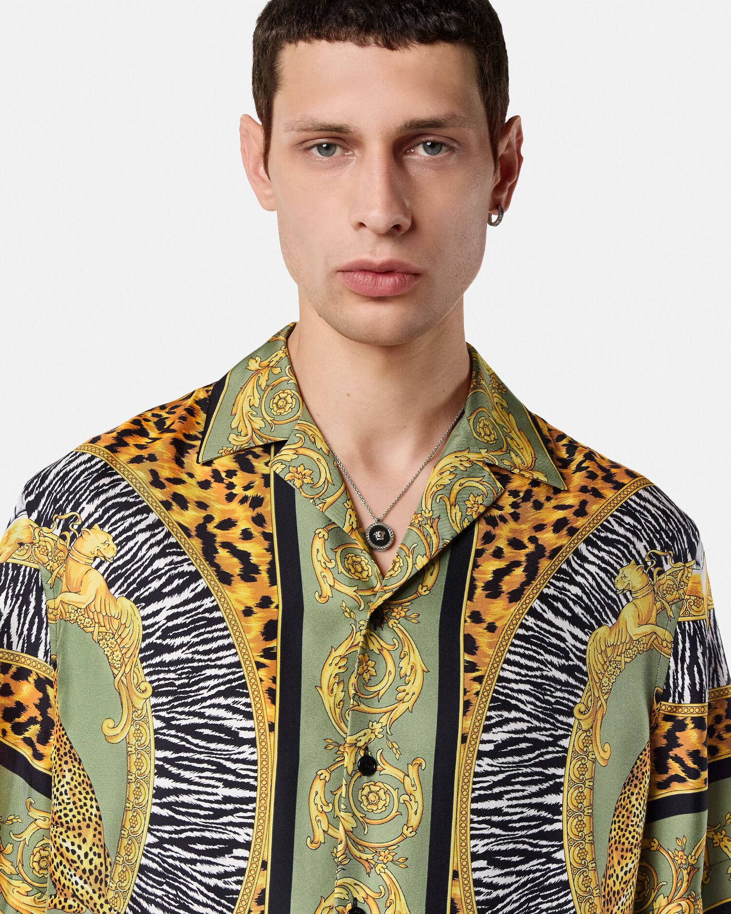 Versace 長袖シャツ 楽天市場】VERSACE ヴェルサーチェ 長袖 Tシャツ メンズ ロンT