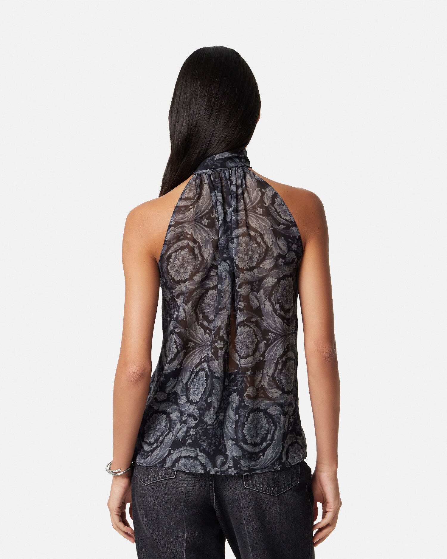 Top clothing shop versace