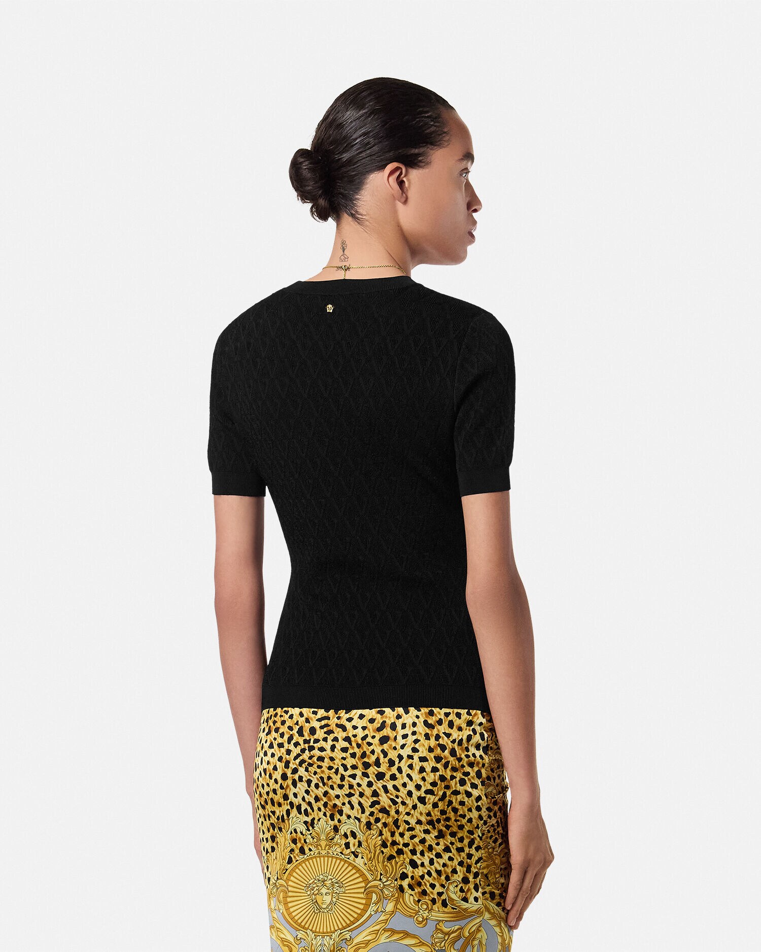 Jacquard Stretch Viscose Fitted Knit T-Shirt Black | VERSACE CA