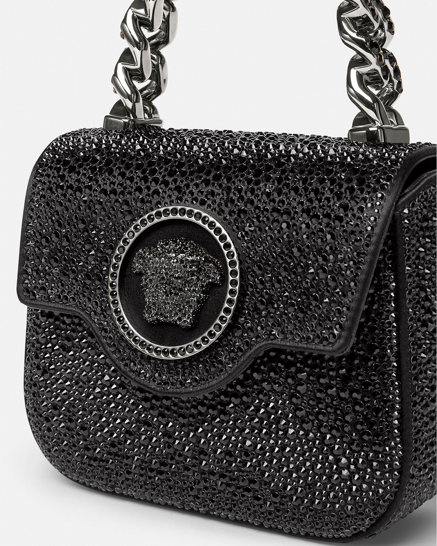Black medusa versace online