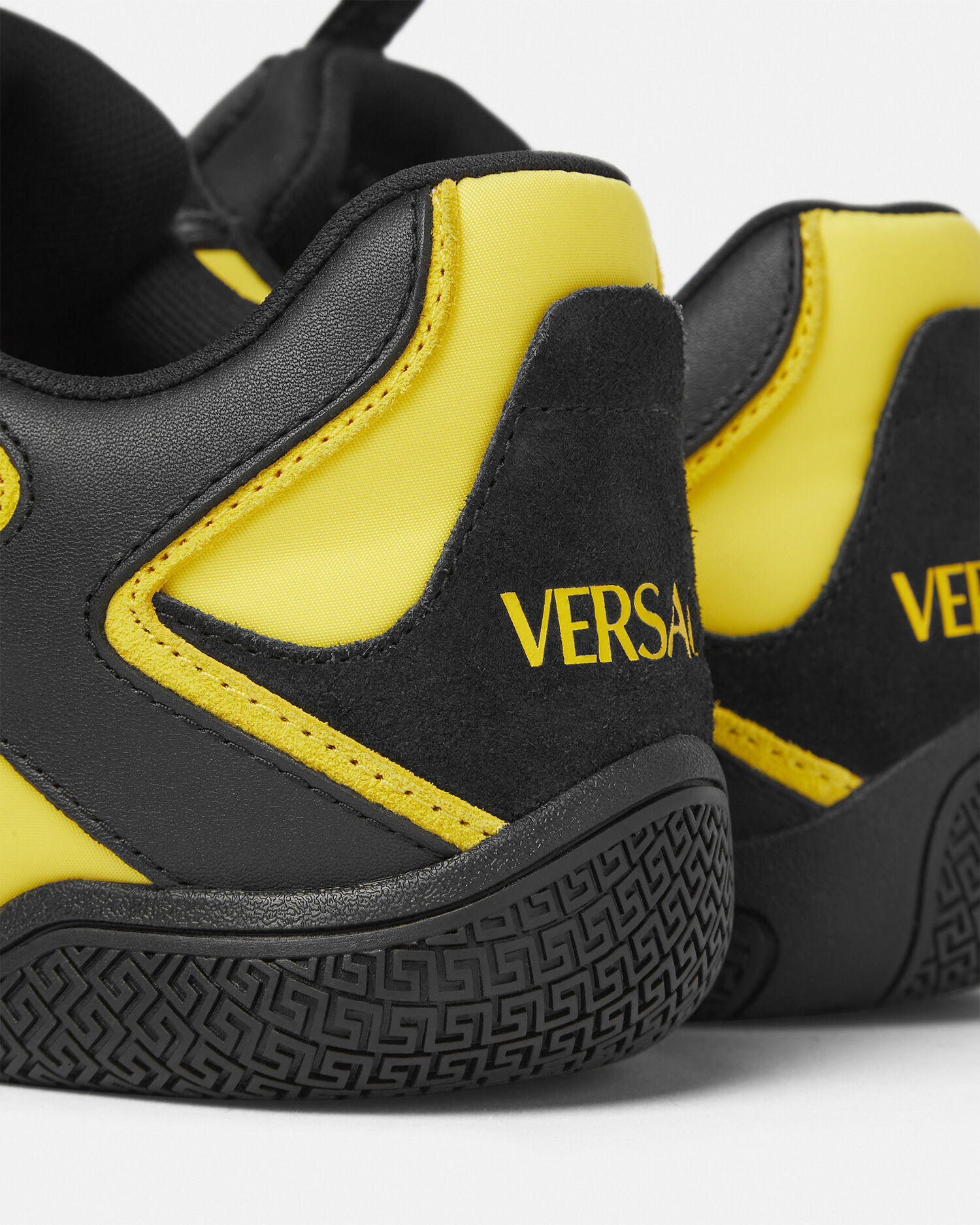 Galaxia Sneakers VERSACE US