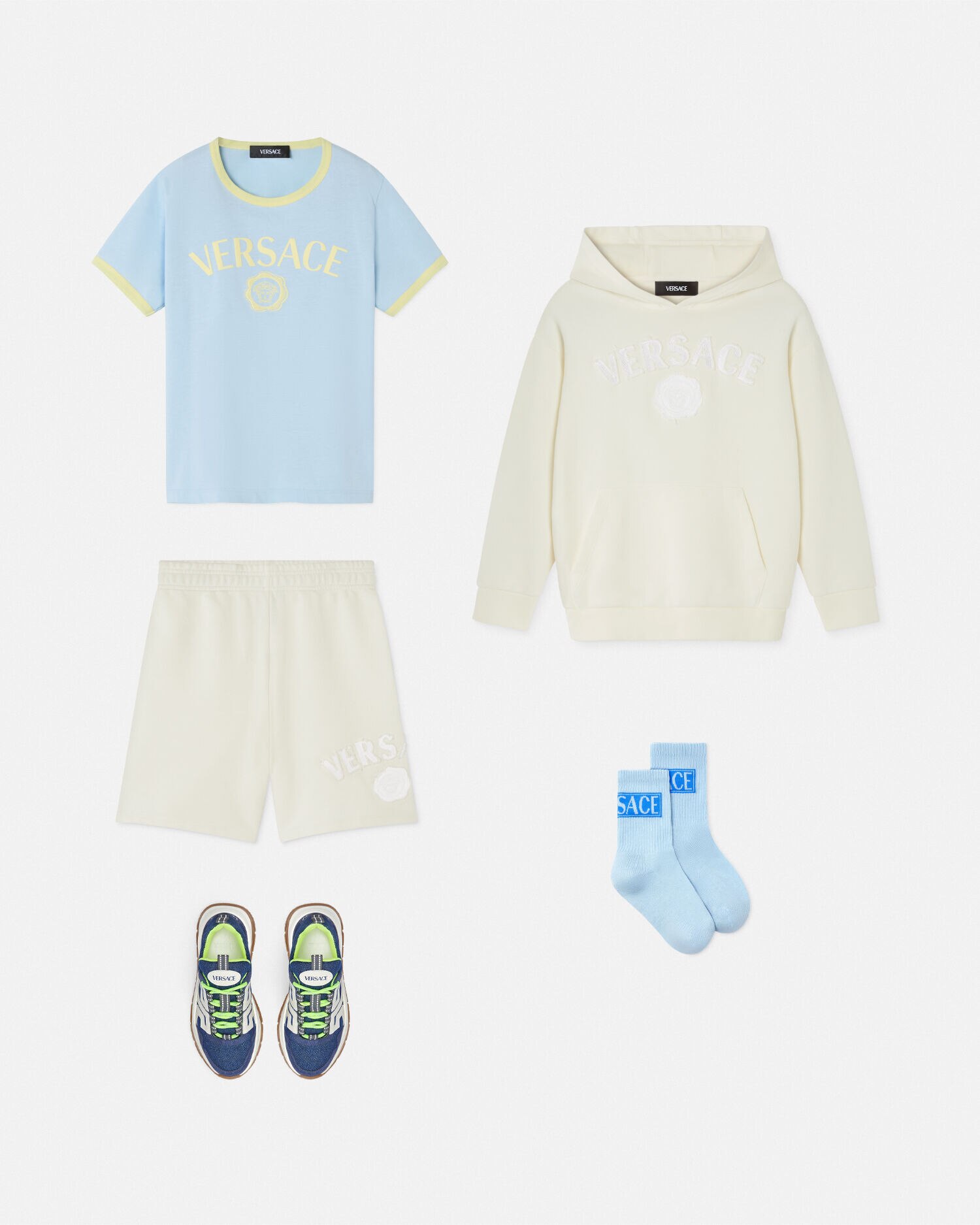 VERSACE☆キッズ ロゴコットンTシャツ イエロー Versace Logo Kids T-Shirt Blue,Yellow | VERSACE