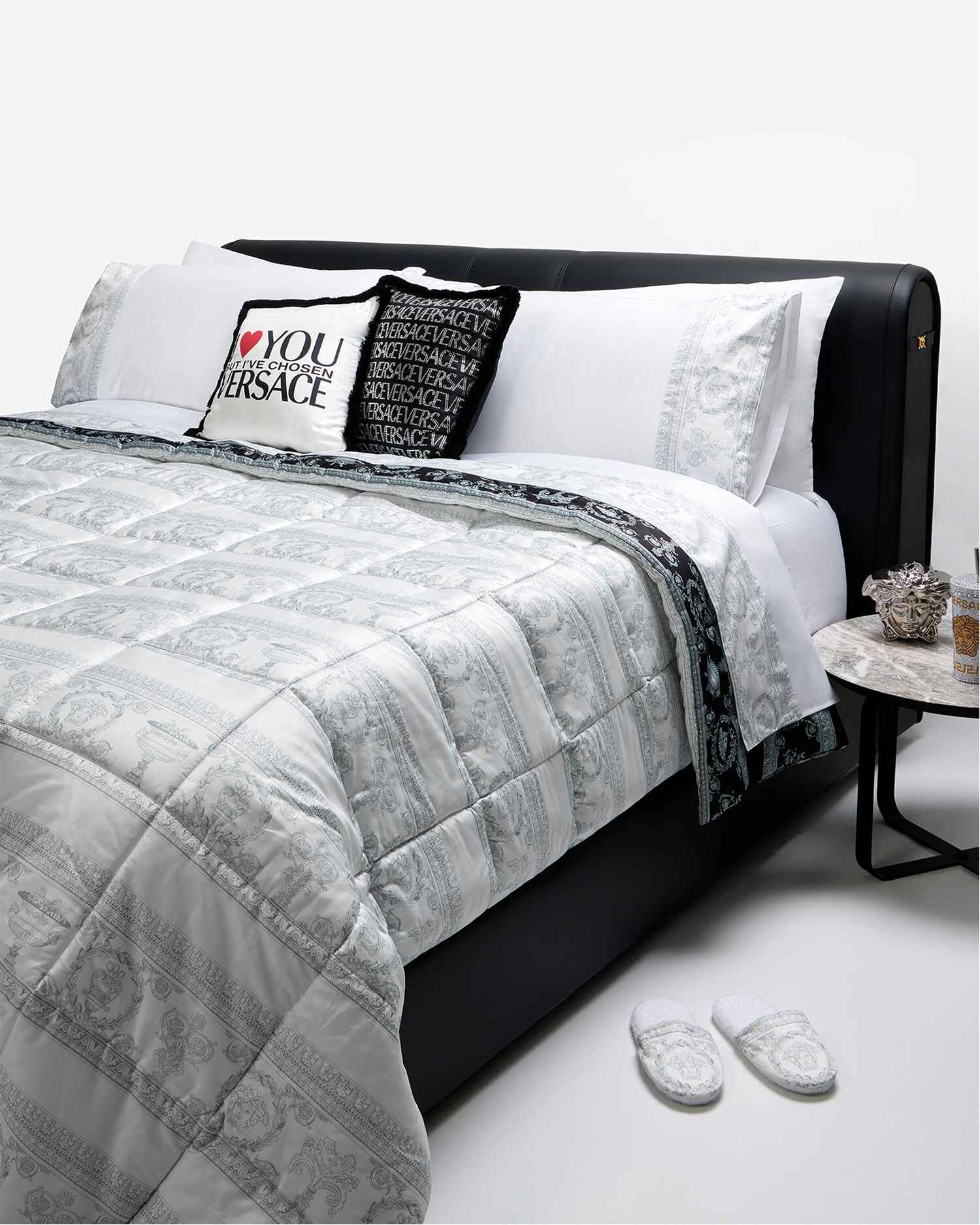 Versace pillowcase outlet