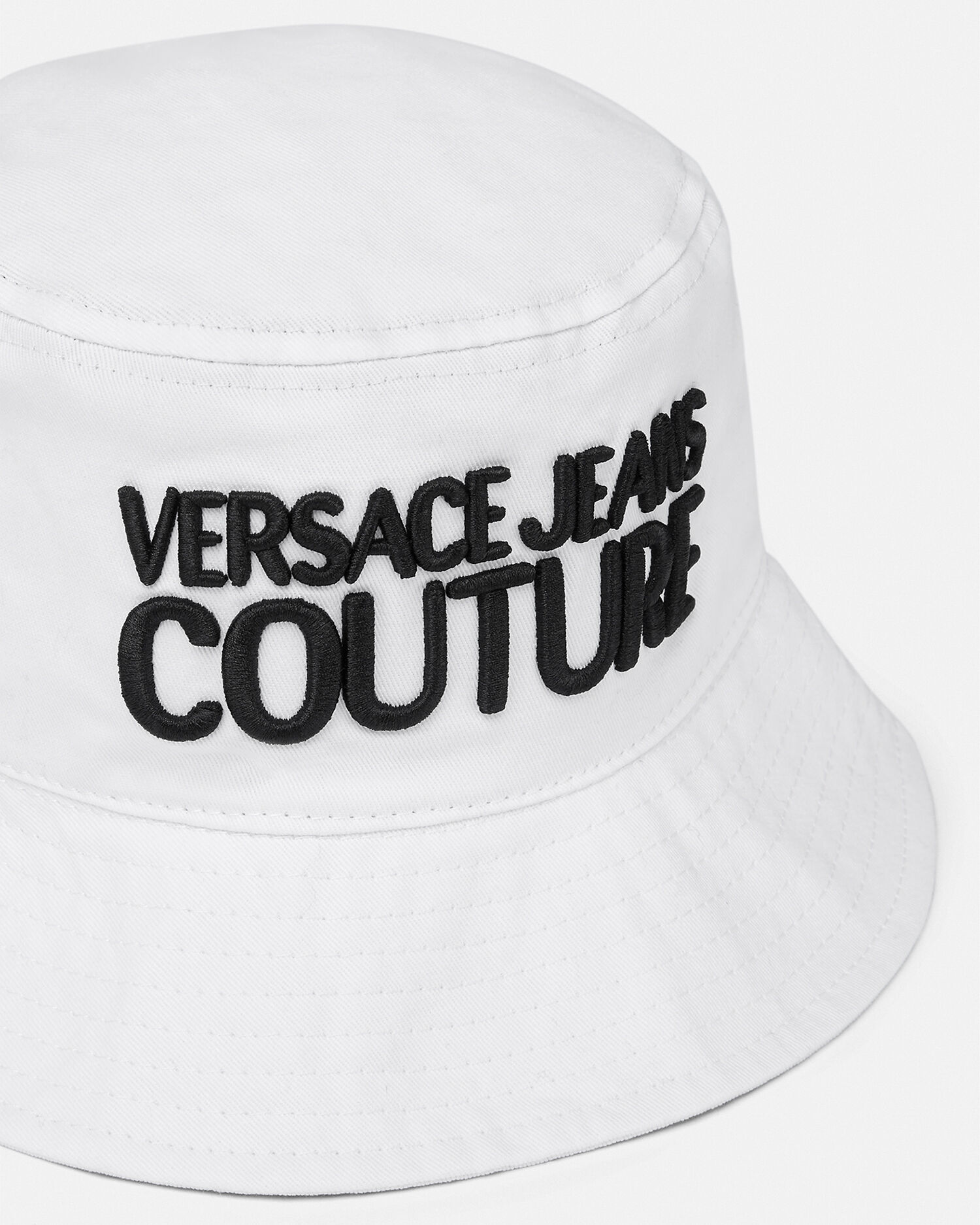 お早めに！◆VERSACE◆ヴェルサーチェ / LOGO BUCKET HAT Versace Jeans Couture Logo Bucket Hat for Men | US Online Store