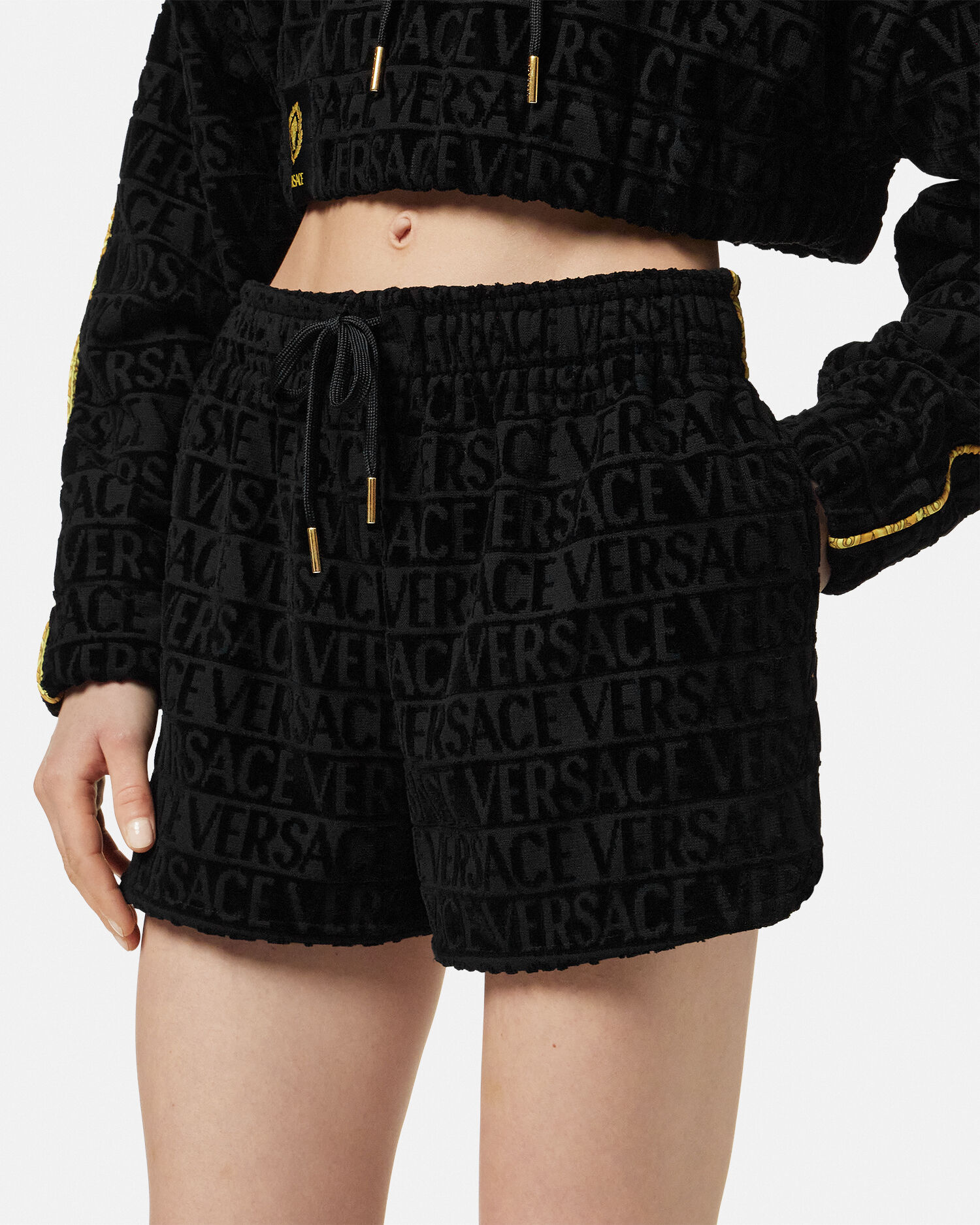 I ♡ Baroque Shorts Black,Print | VERSACE US