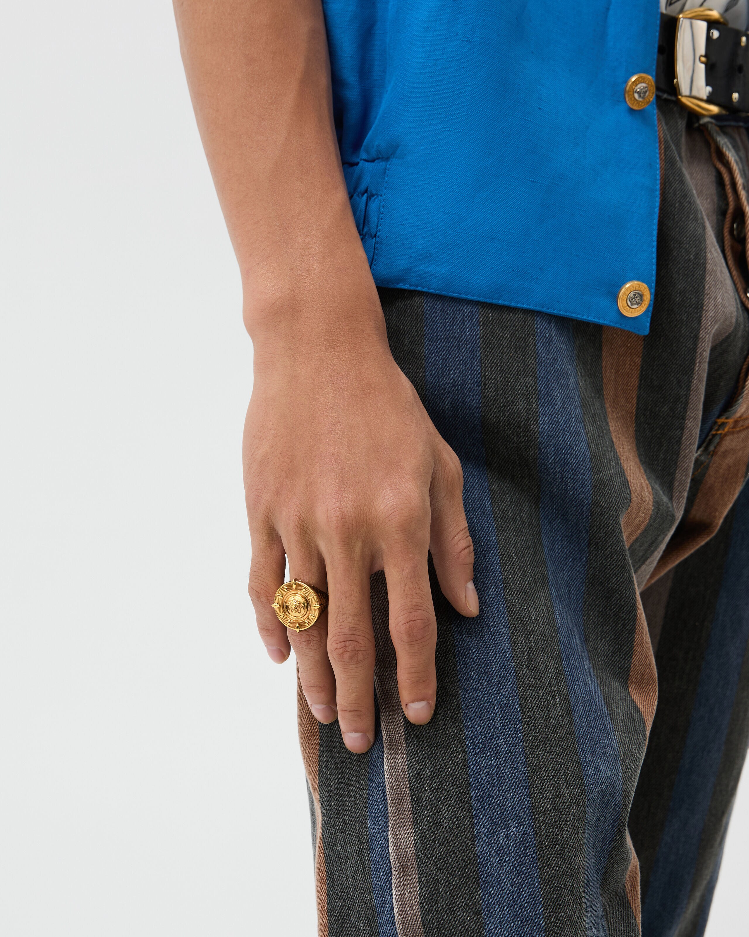 Irradia Ring Gold | VERSACE US