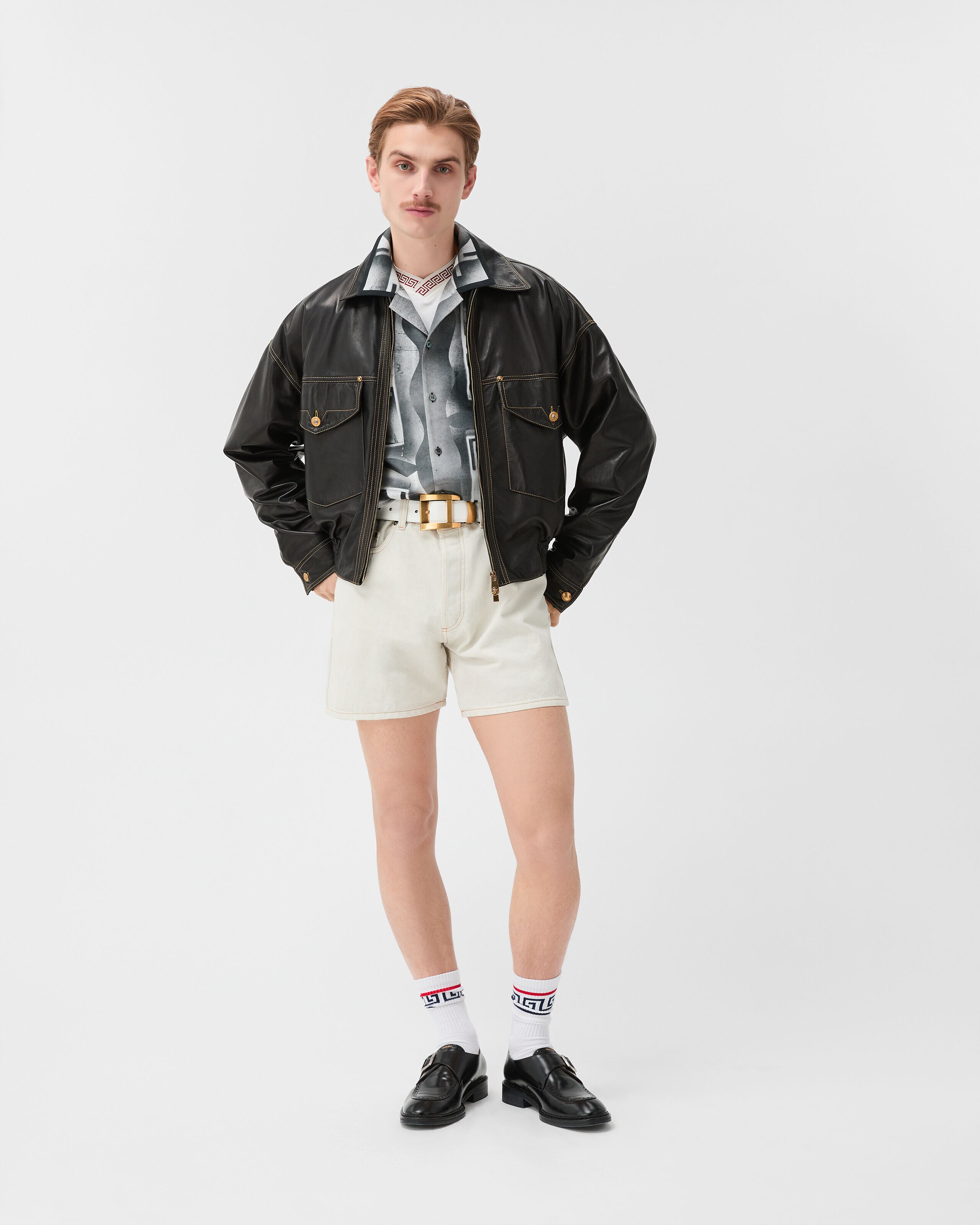 VERSUS VERSACE ショートパンツ　ホワイト×ブラック　25 Denim Shorts White | VERSACE US