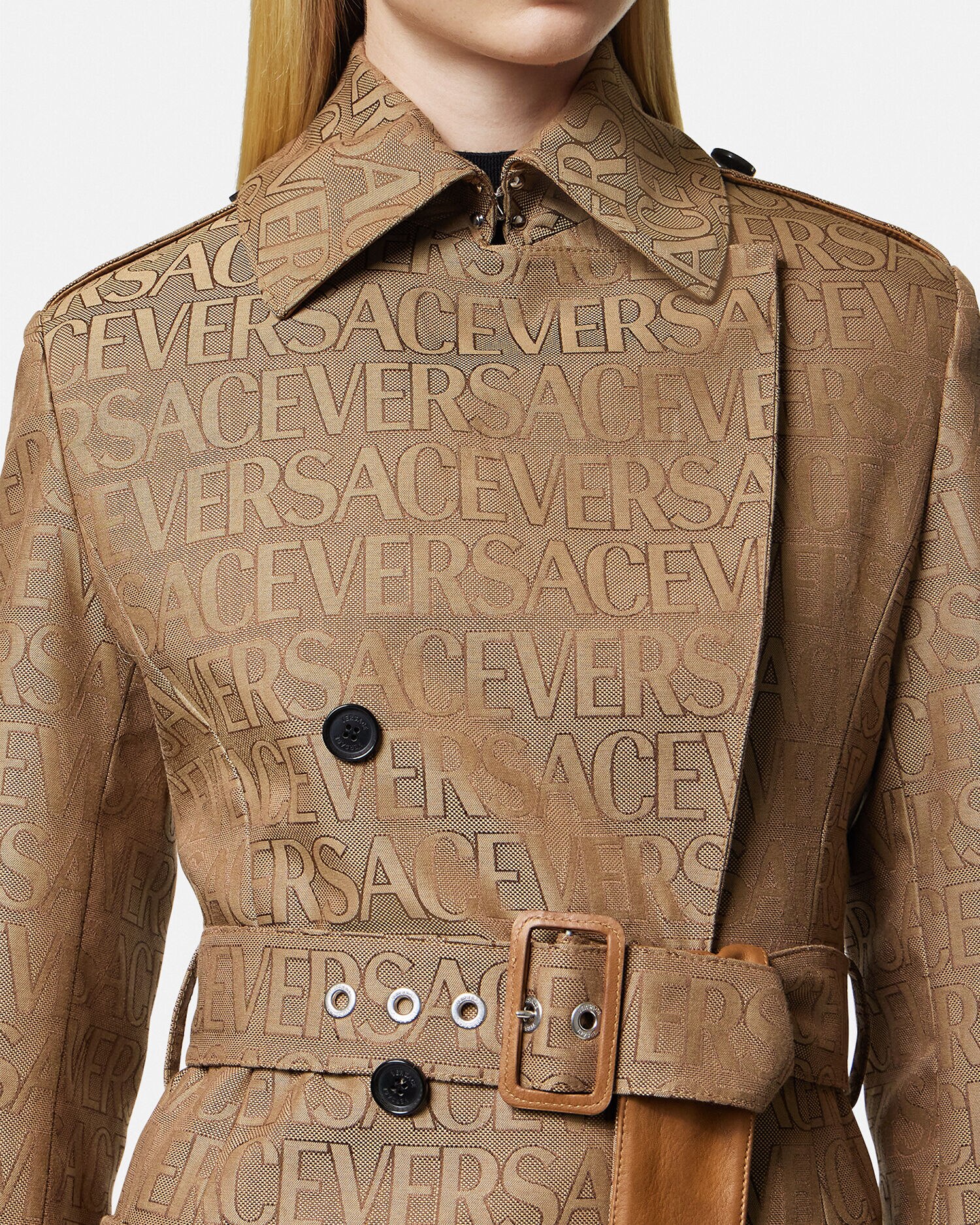 Trench versace shop