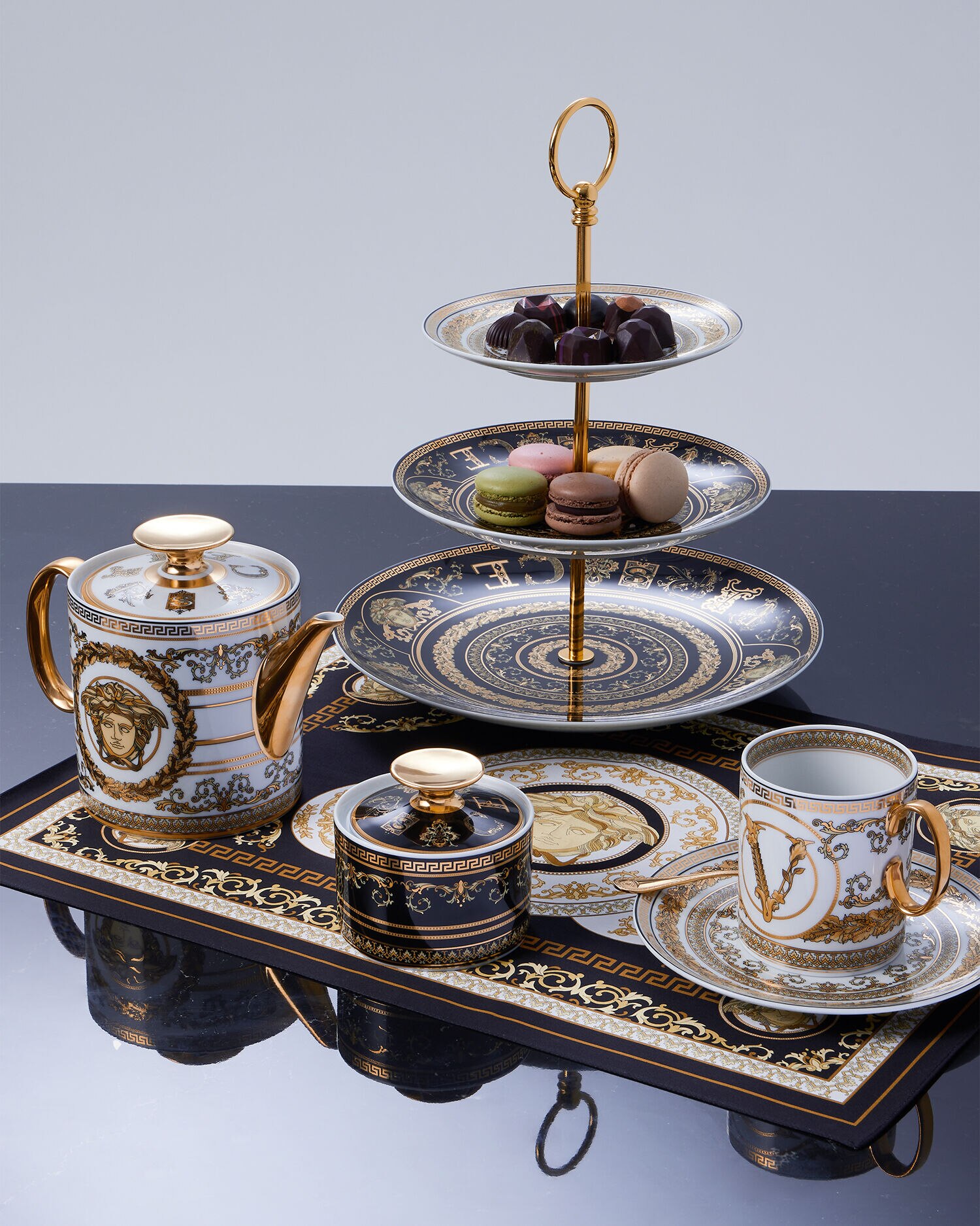 レビュー高評価の商品 Tea and Coffee Luxury & Designer Sets VERSACE | 食器