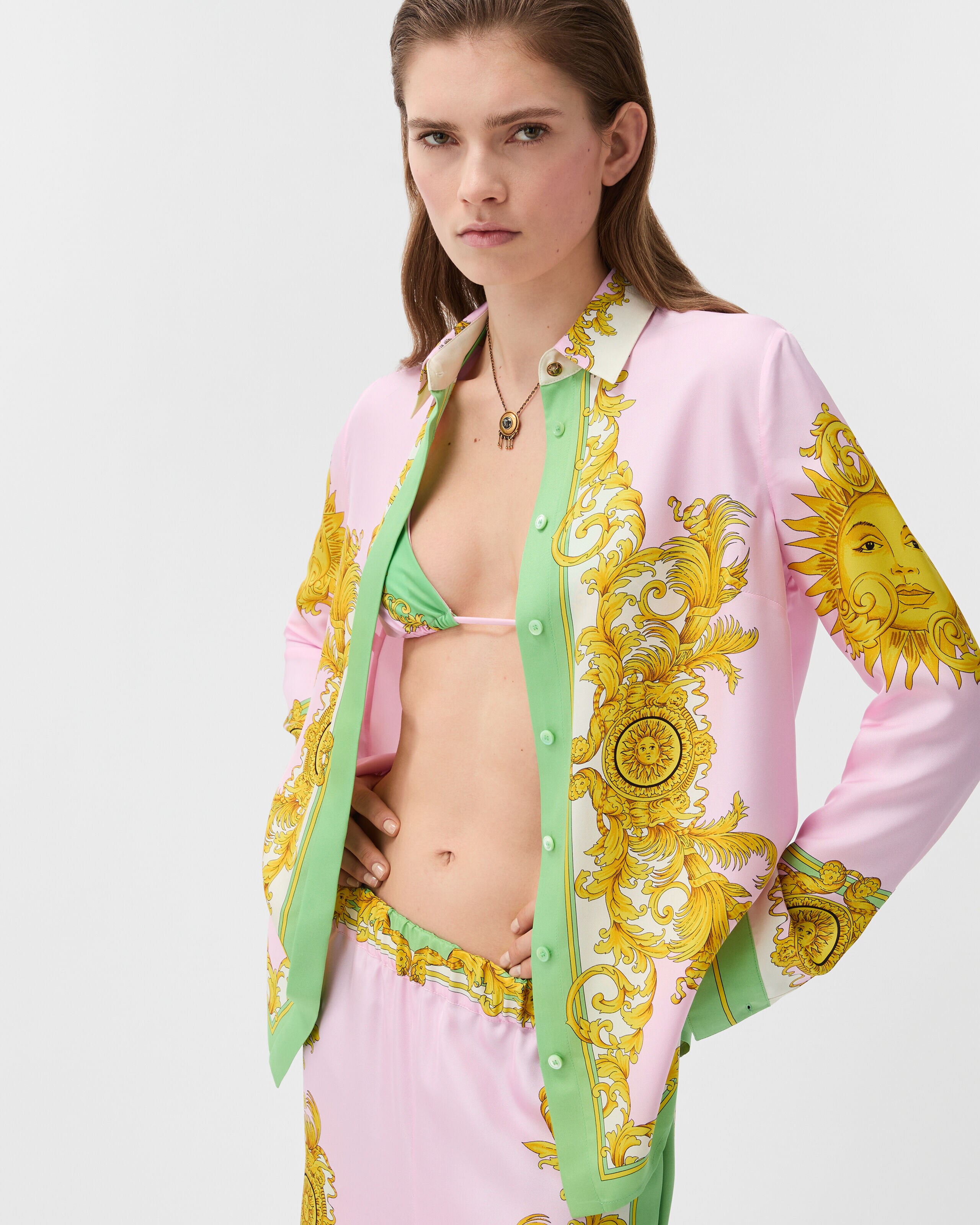 VERSACE
