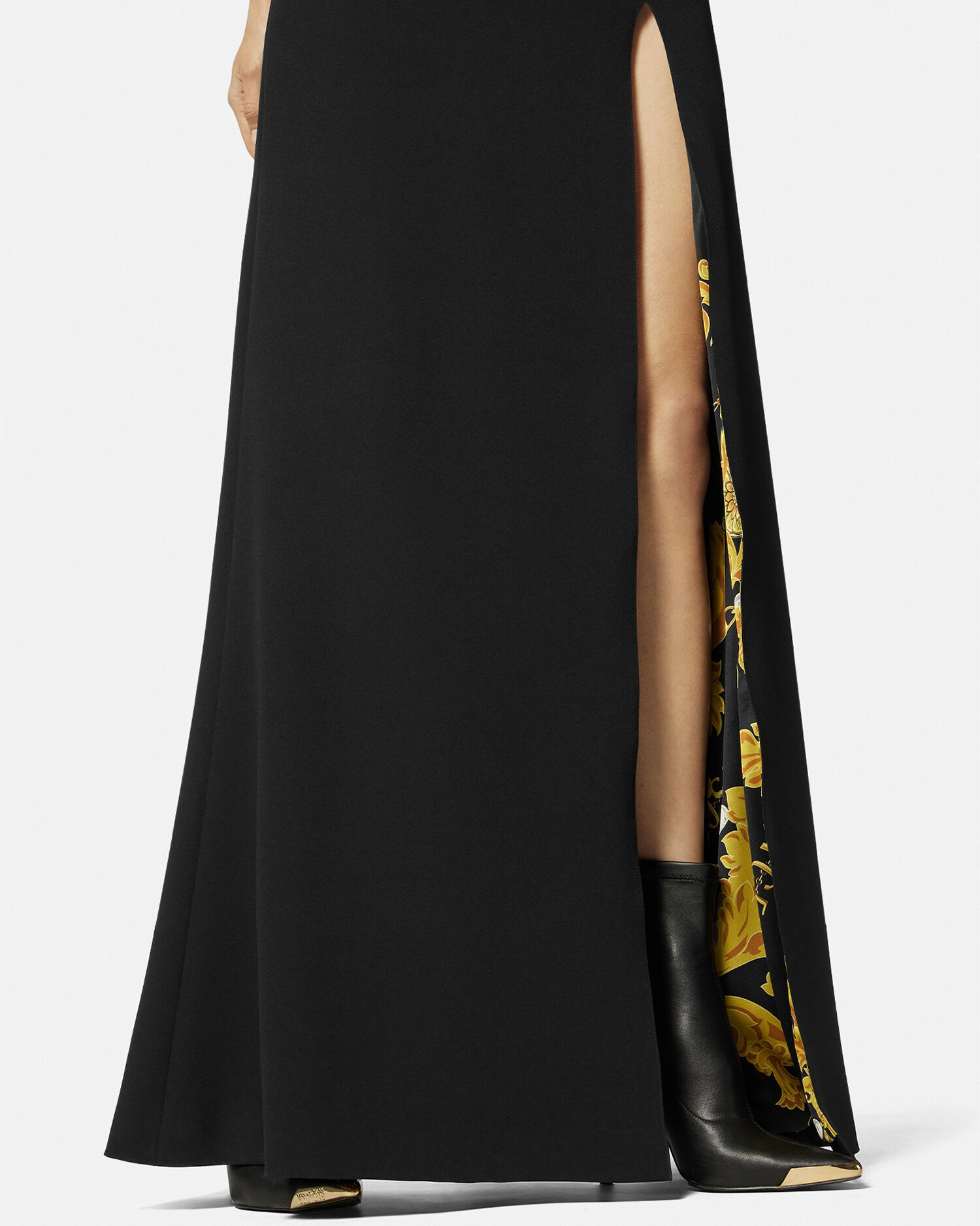 Versace Abito lungo con cut out Chain Couture VERSACE