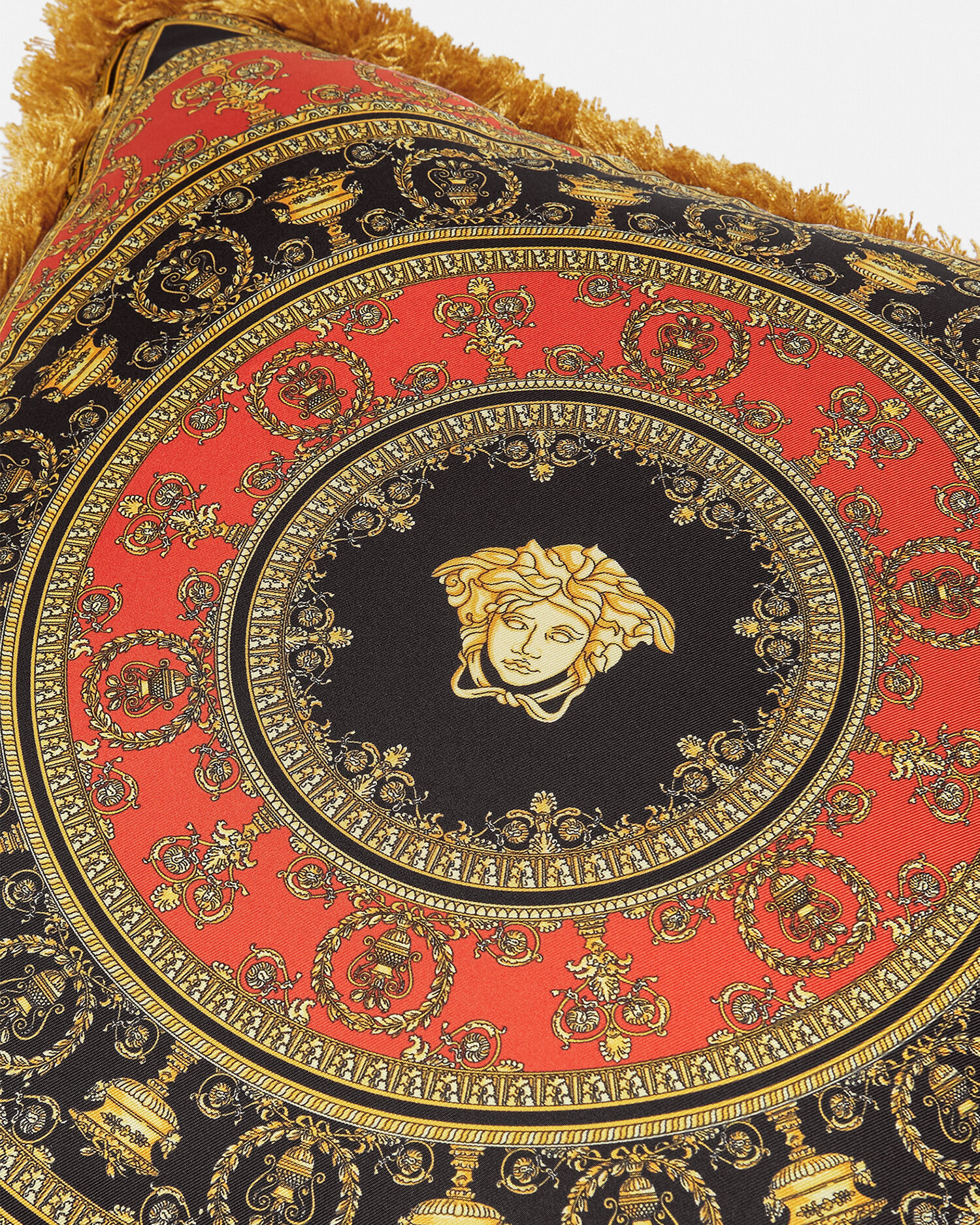 I ♡ Baroque Cushion 17.7