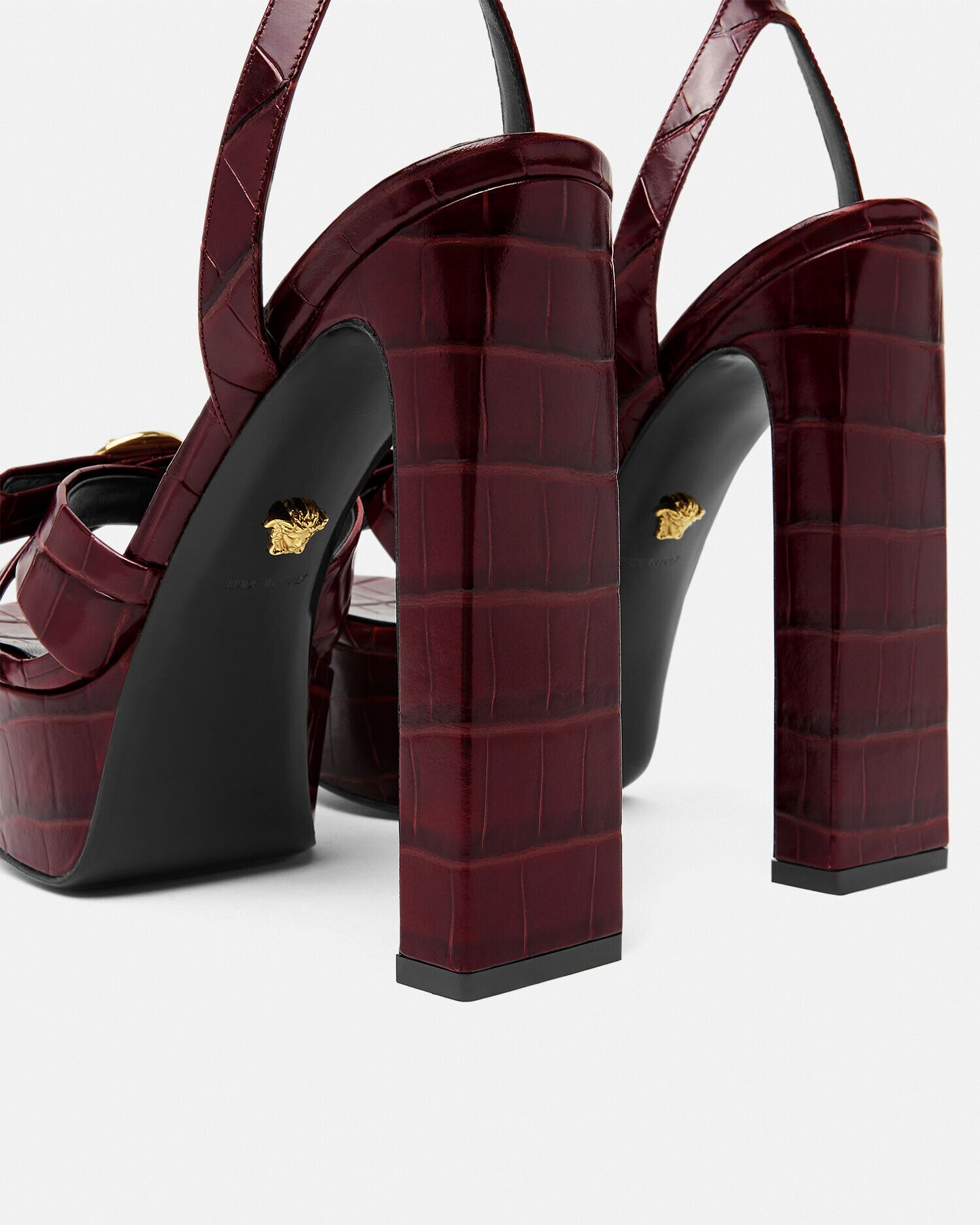 Croc effect sandals store