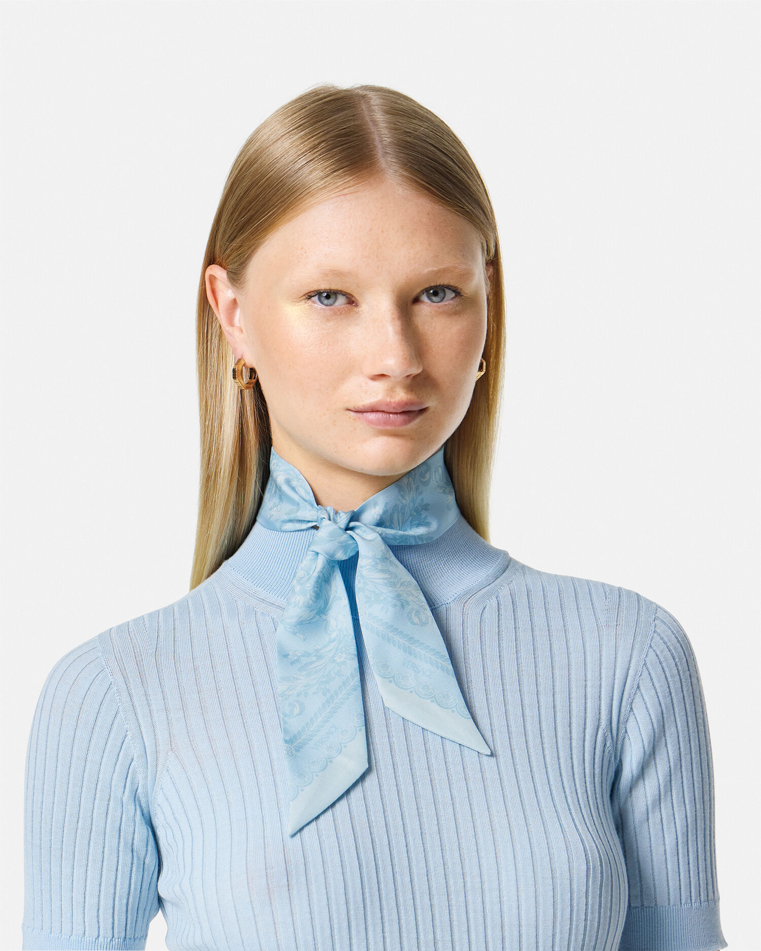 Blue versace scarf 2025