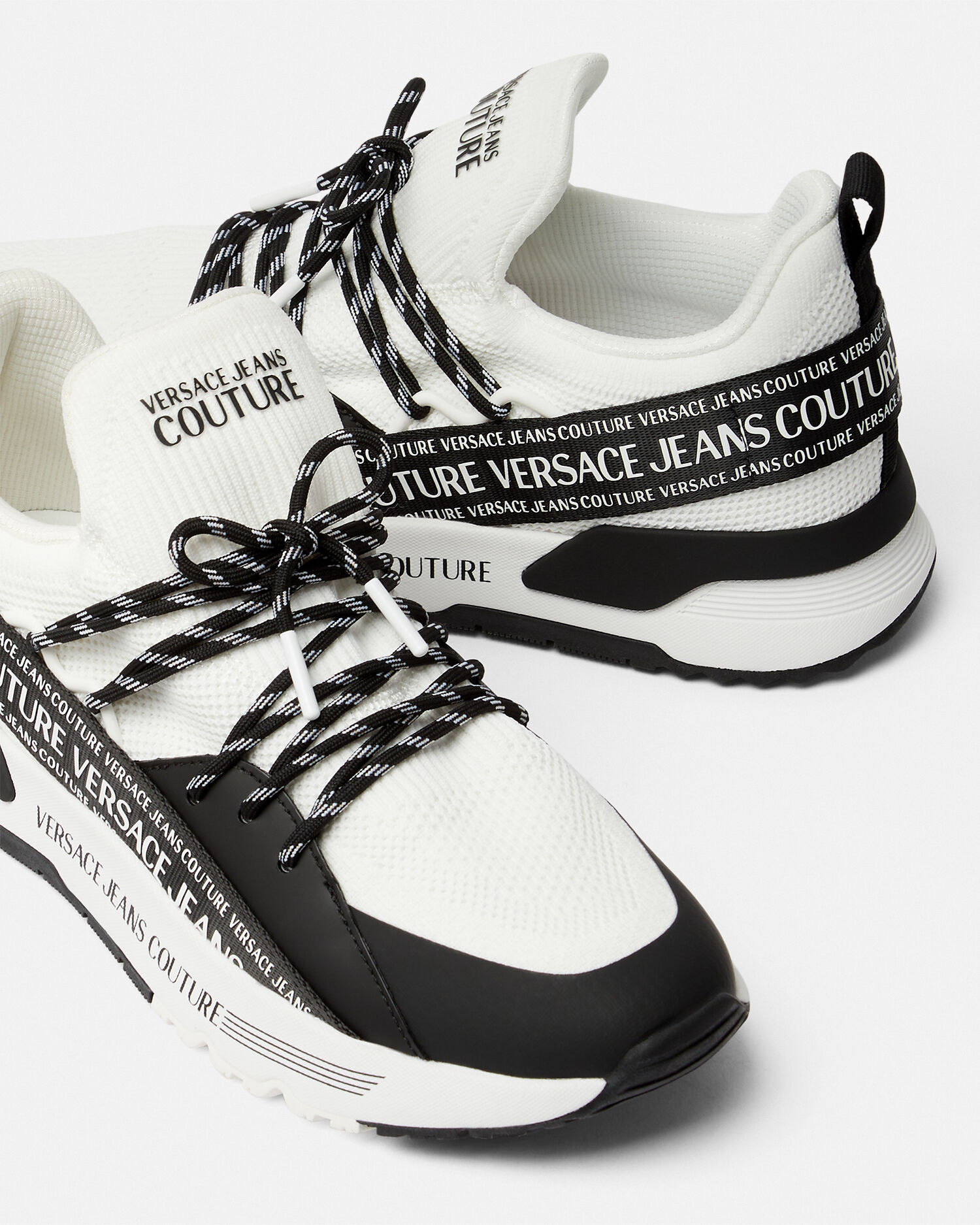 Dynamic Logo Sneakers VERSACE ZA
