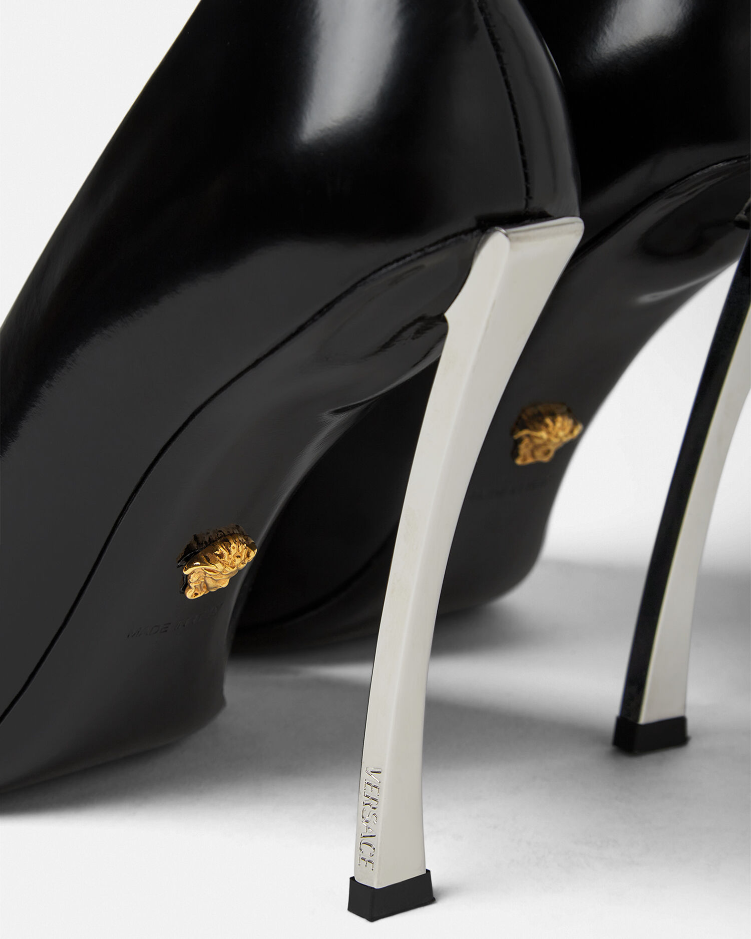 Versace escarpins sales