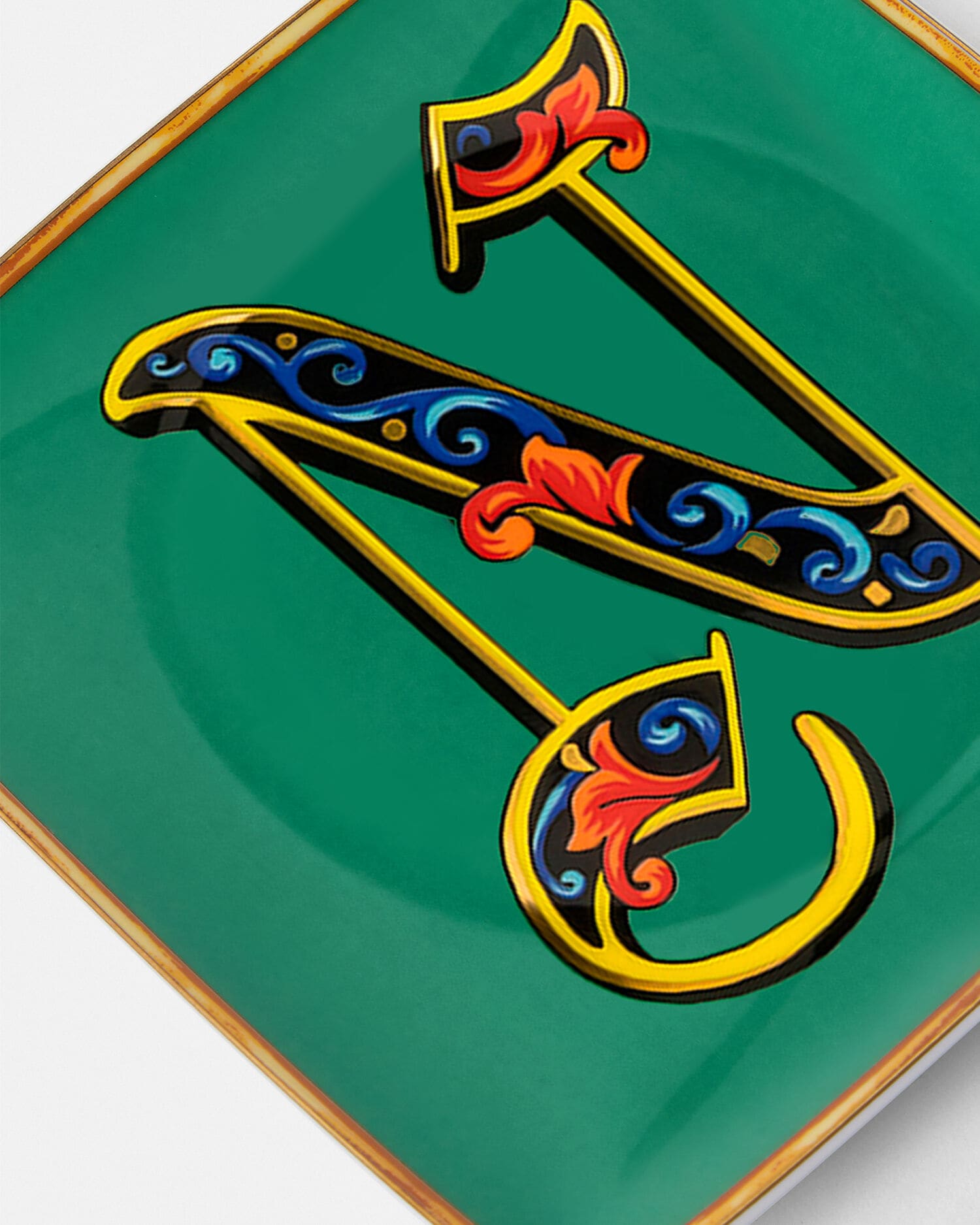 Versace Alphabet N Small Square Plate 12 cm Print | VERSACE US