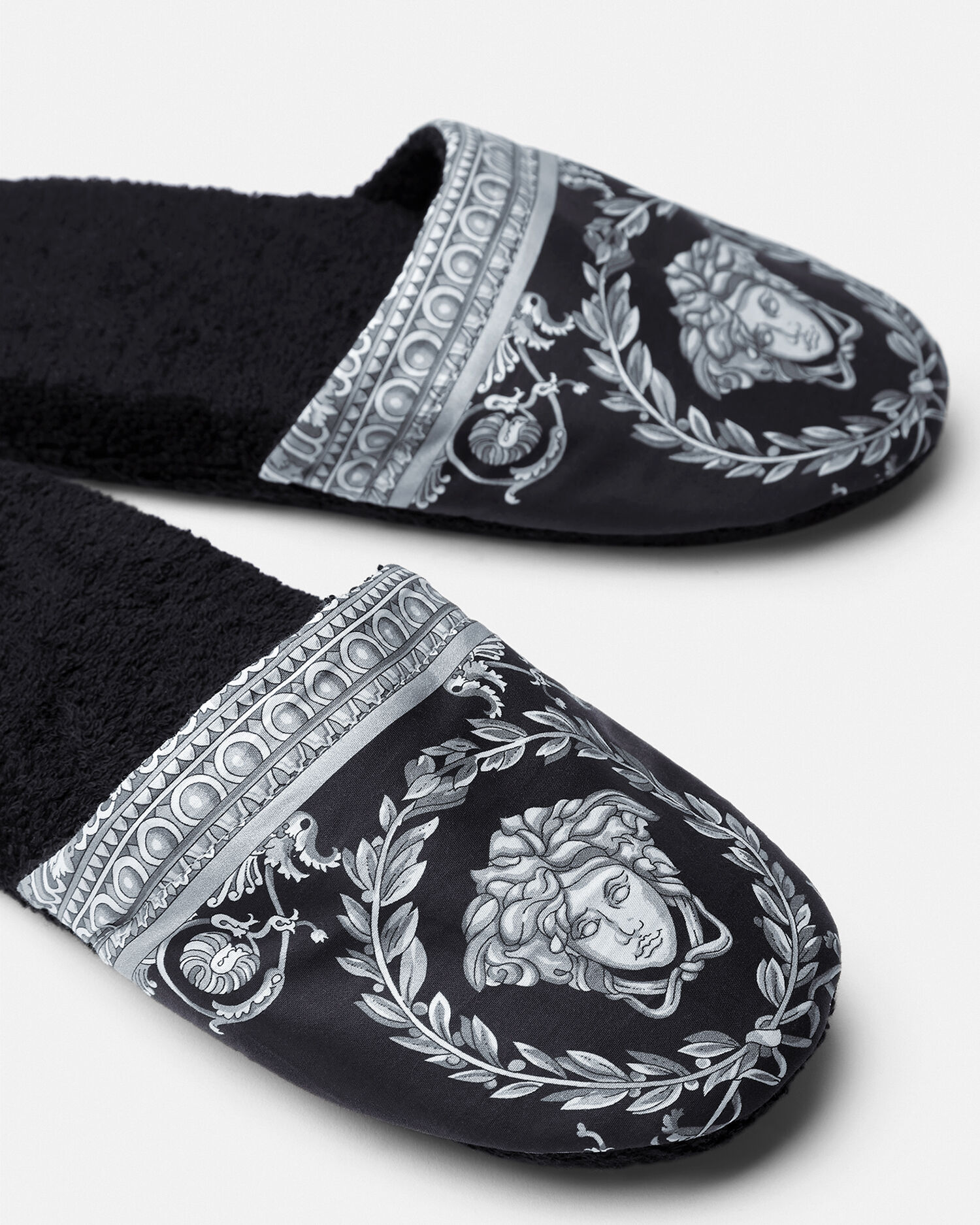 Mens versace slippers top