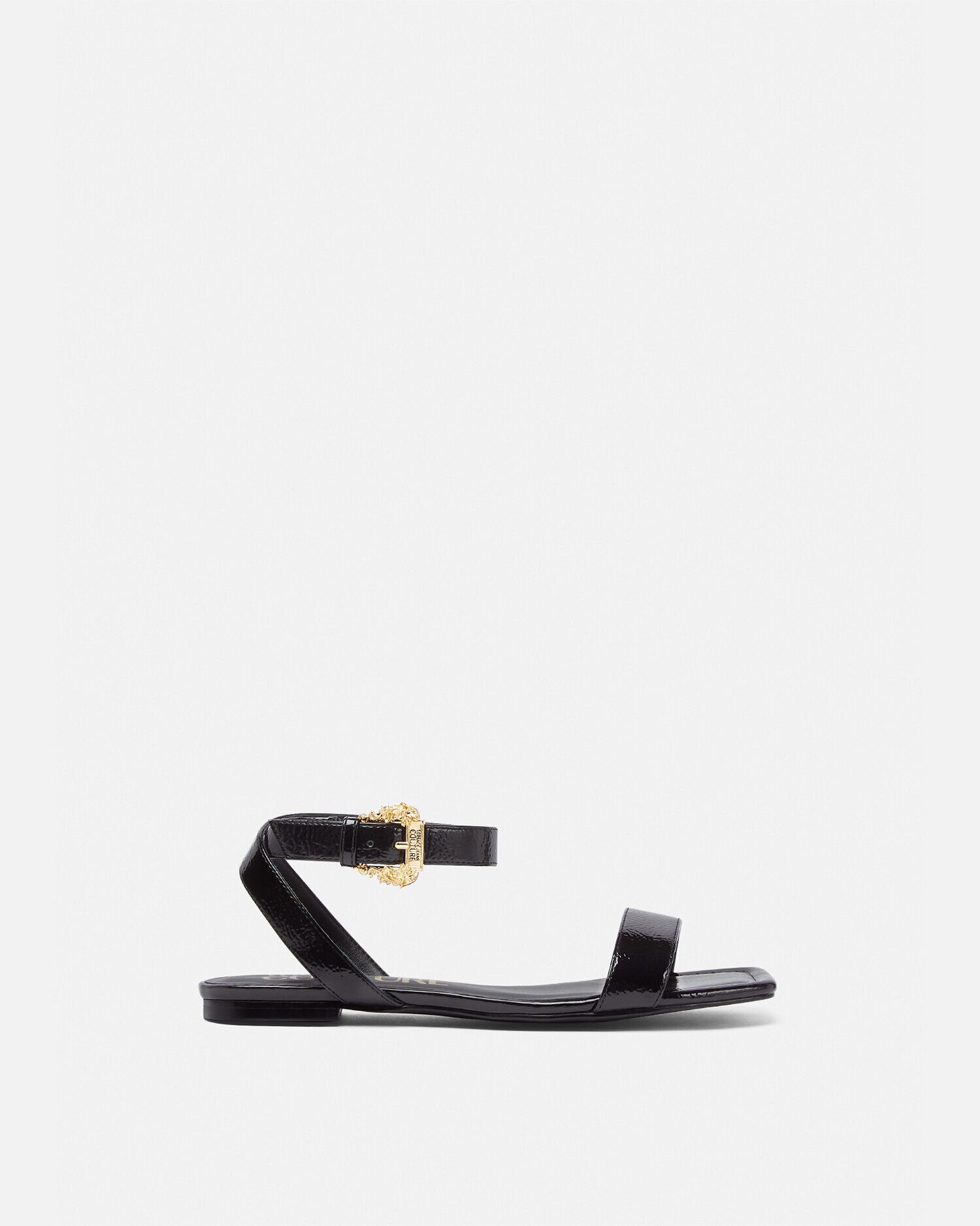 Sandali bassi sale con fibbie