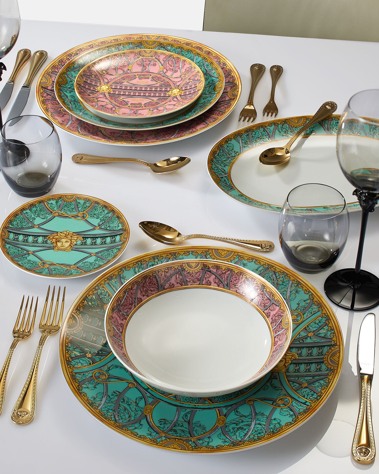La Scala del Palazzo Verde Small Plate 17 cm Green | VERSACE