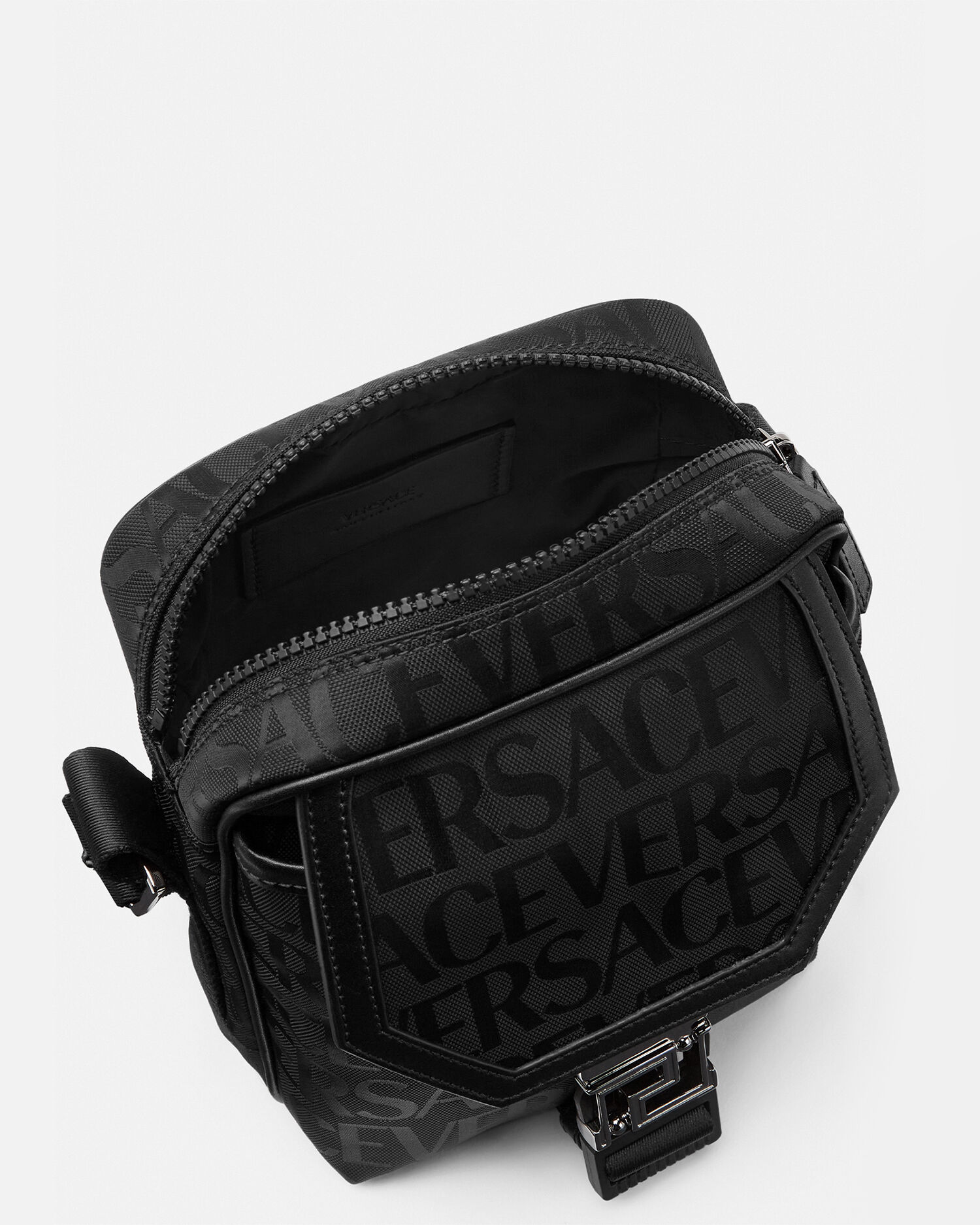 Versace bandolera store