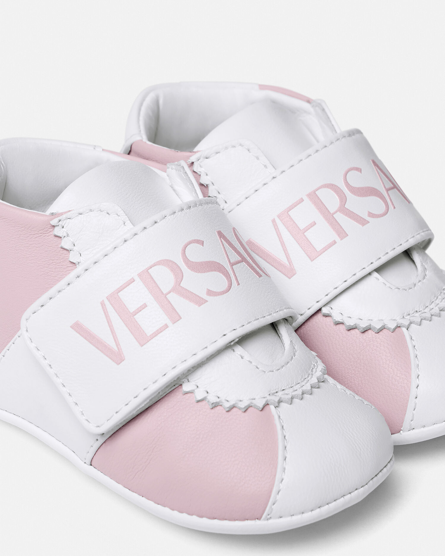 Infant sales versace shoes