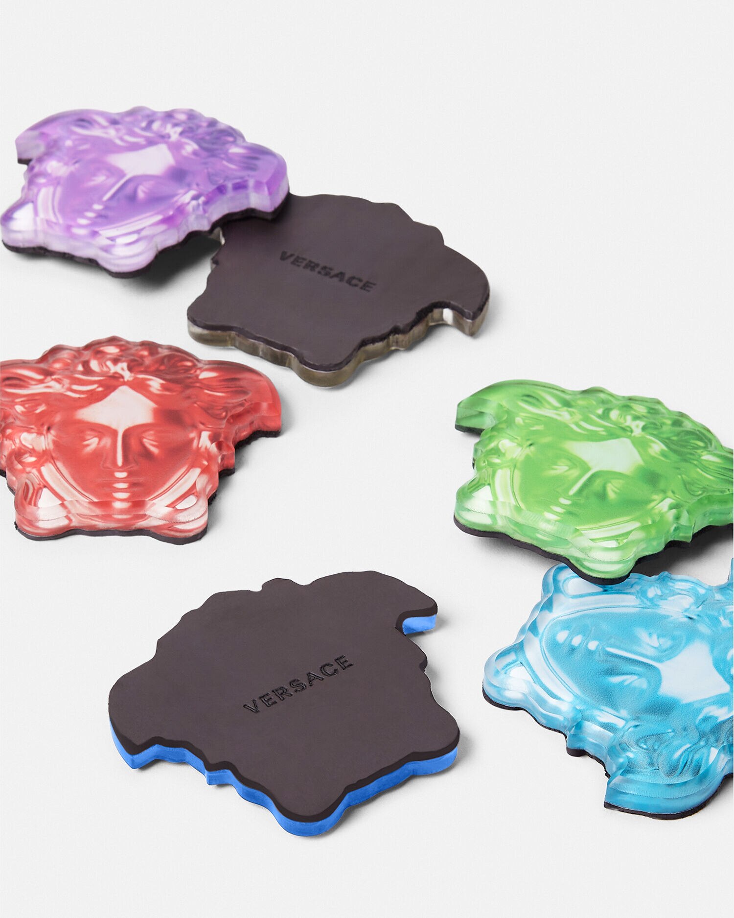 Medusa magnets Print | VERSACE US