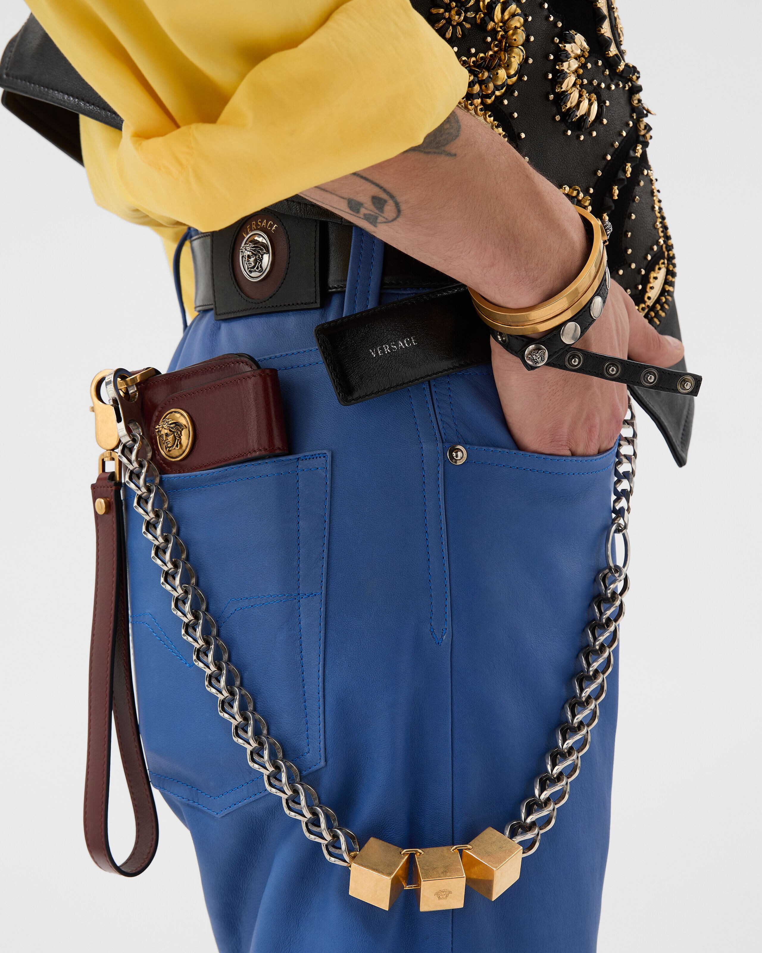 VERSACE