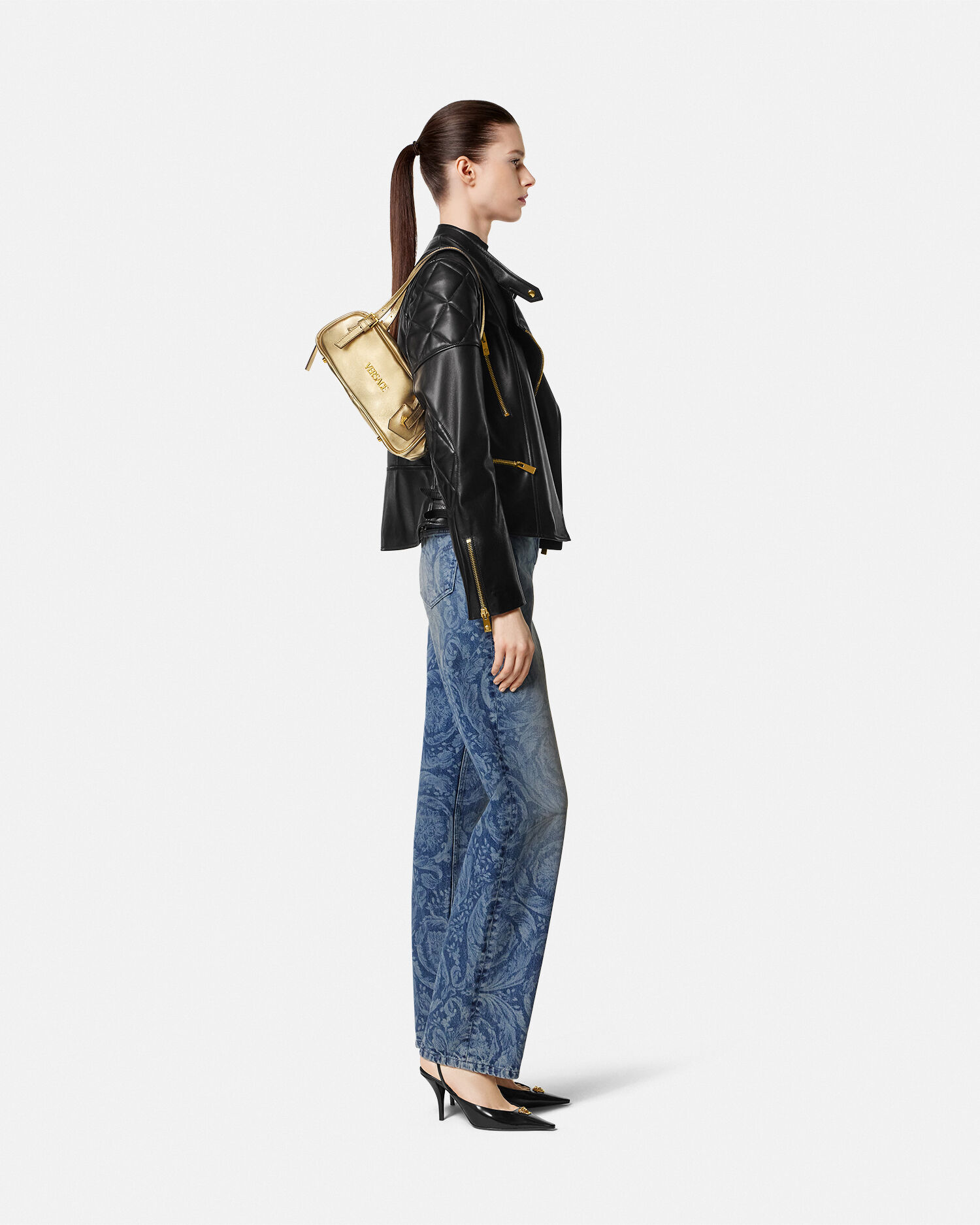 ショルダーバッグ・ポシェット VERSACE SHOULDER BAG \"BOWLING TAG\" (1015792 1A151801X23V) Versace Tag Bowling Bag Brown | VERSACE US