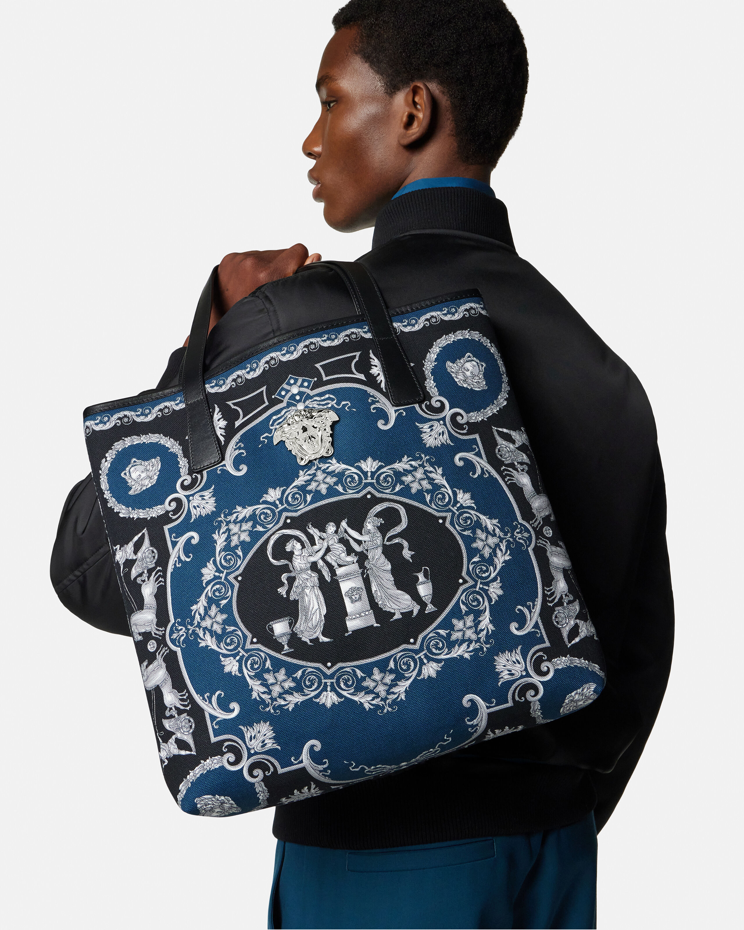 La Medusa Printed Canvas Tote