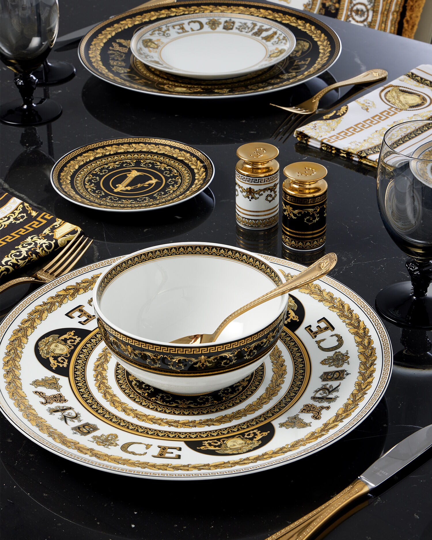 Virtus Gala Black Bowl White,Black,Gold | VERSACE US