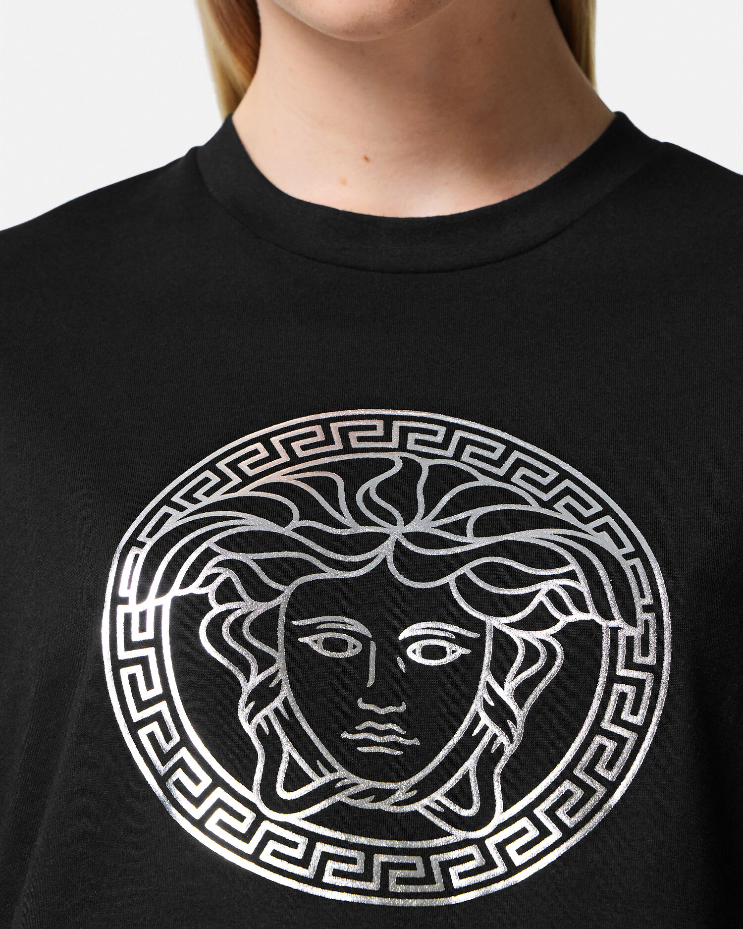 T shirt medusa hotsell versace