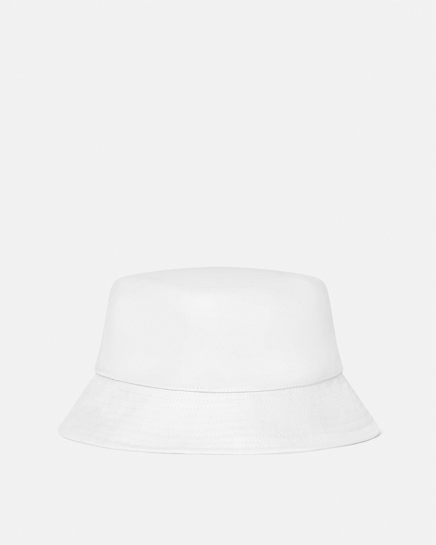 VERSACE バケットハット ロゴプリント ホワイト 美品 未使用 箱付き VERSACE バケットハット ロゴプリント ホワイト 美品 未使用 箱付き