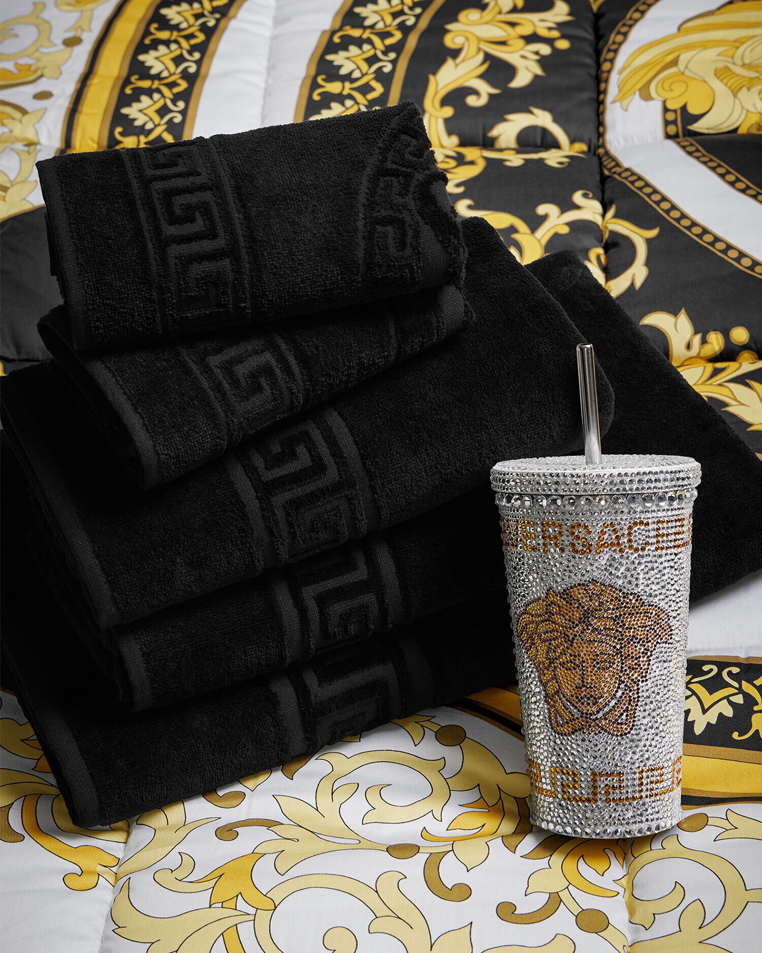 Medusa Towel 5 Set Black VERSACE