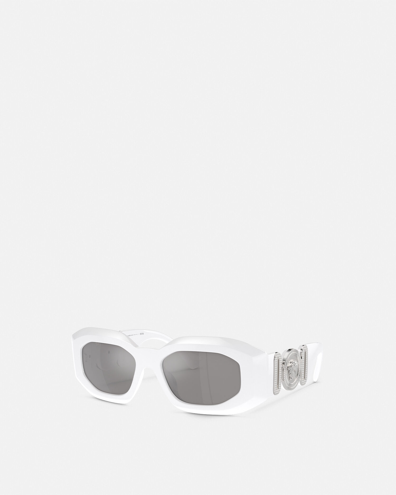 White medusa biggie shop sunglasses
