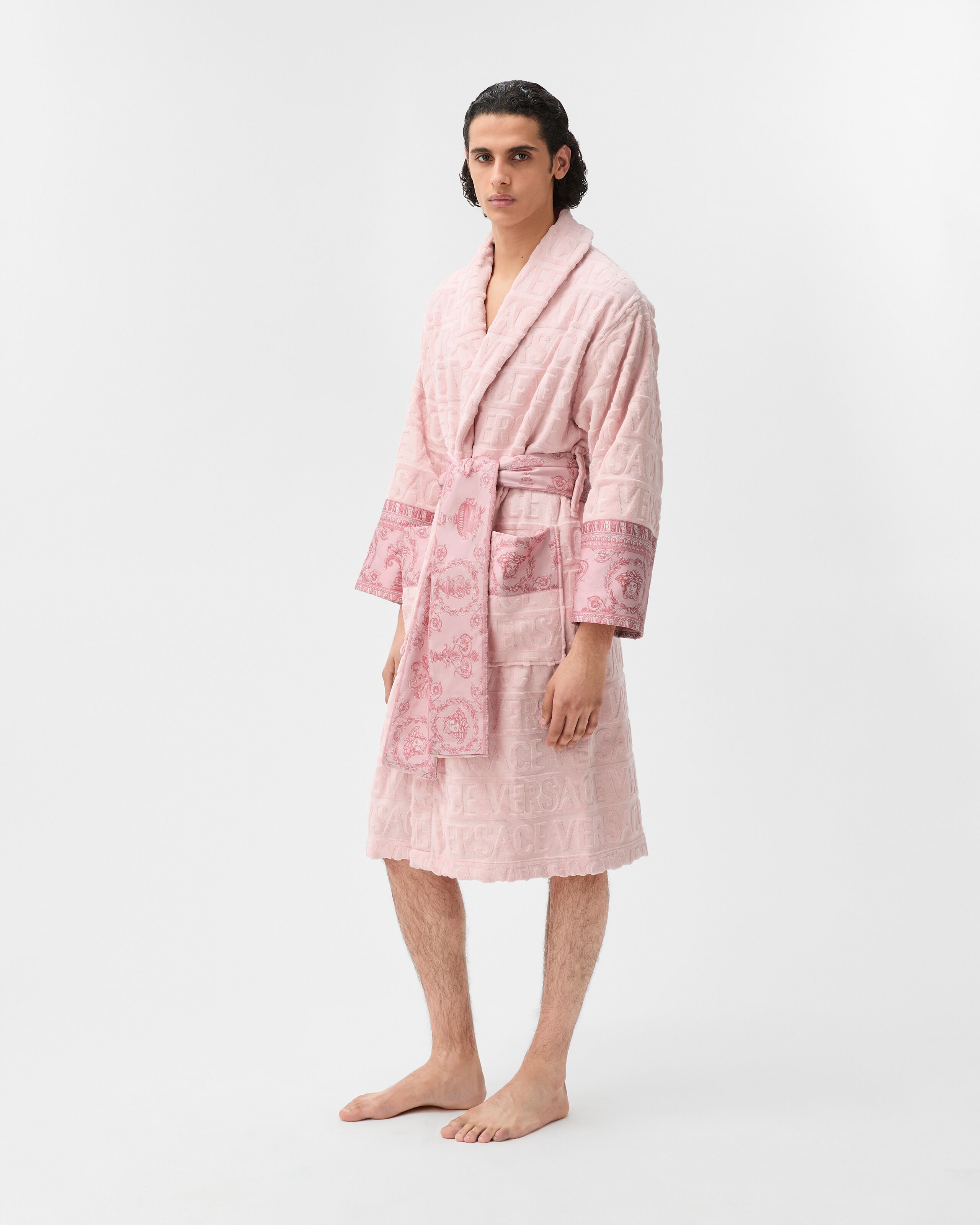 I ♡ Baroque Bathrobe Pink | VERSACE ZA