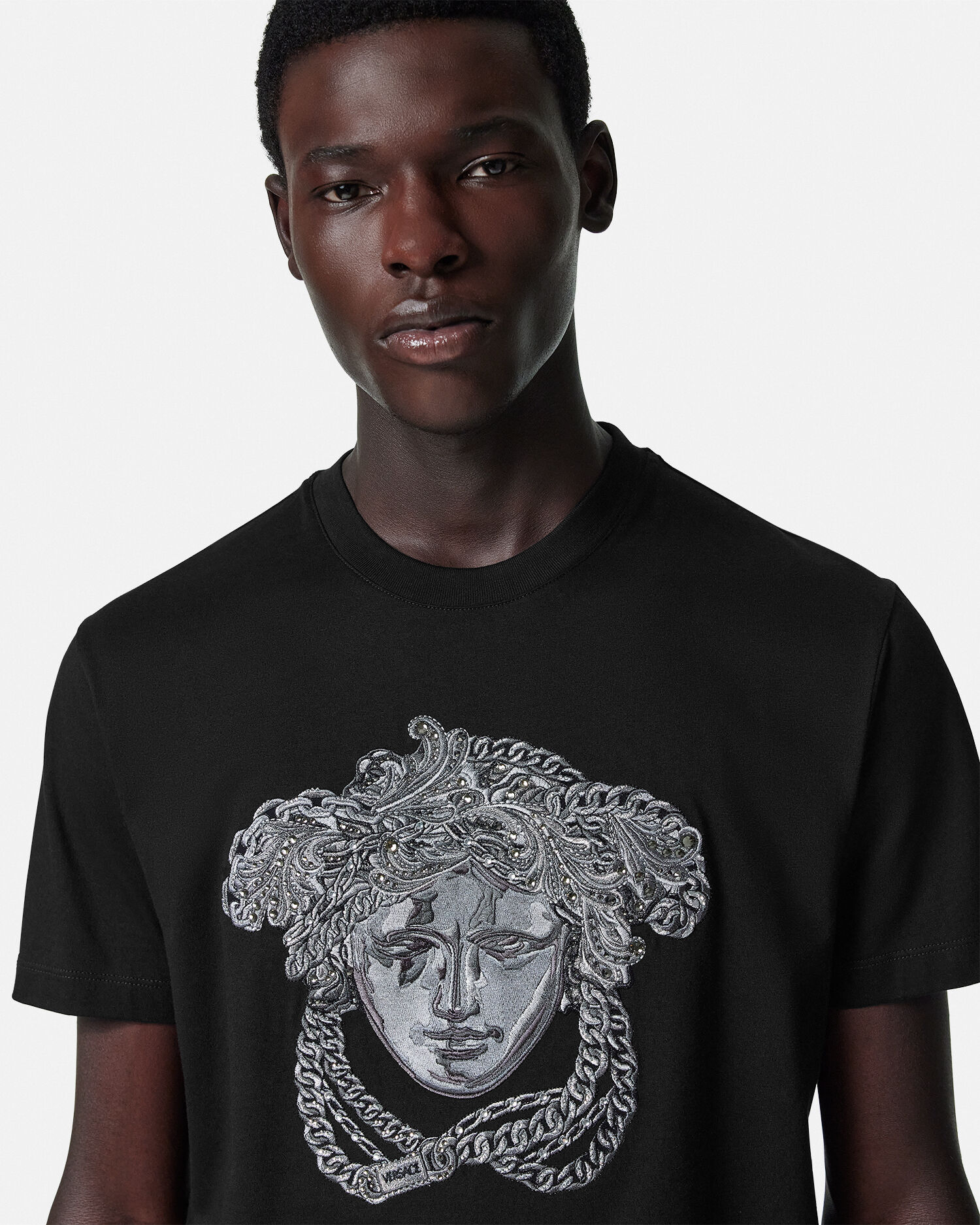 Versace t shirt medusa discount
