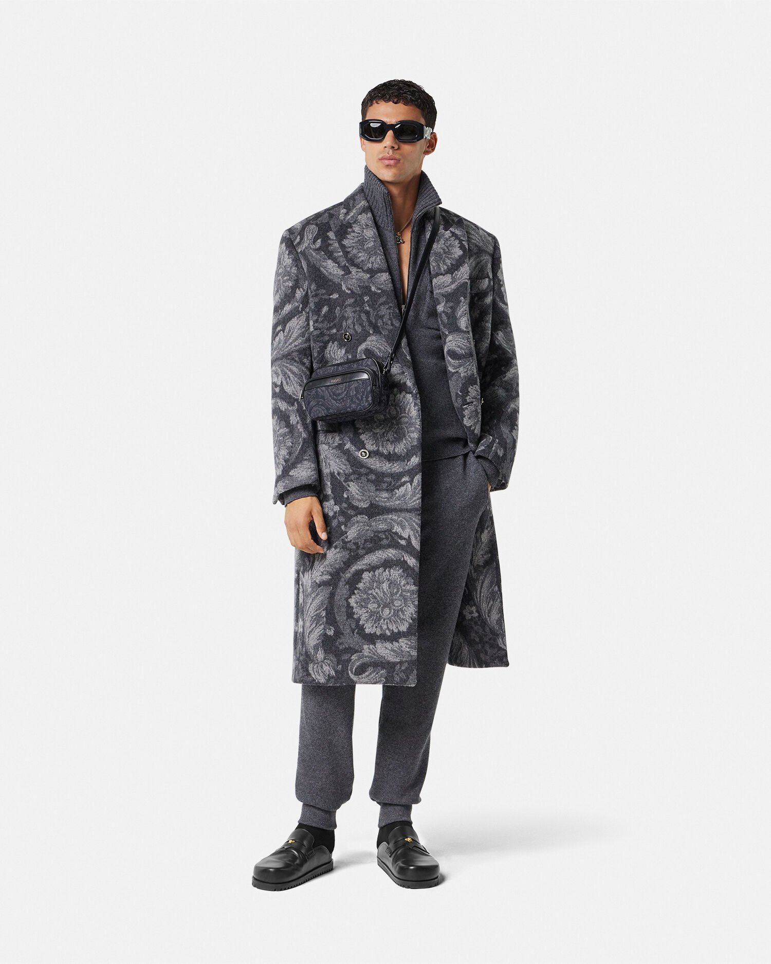 Versace hot sale biggie sweater