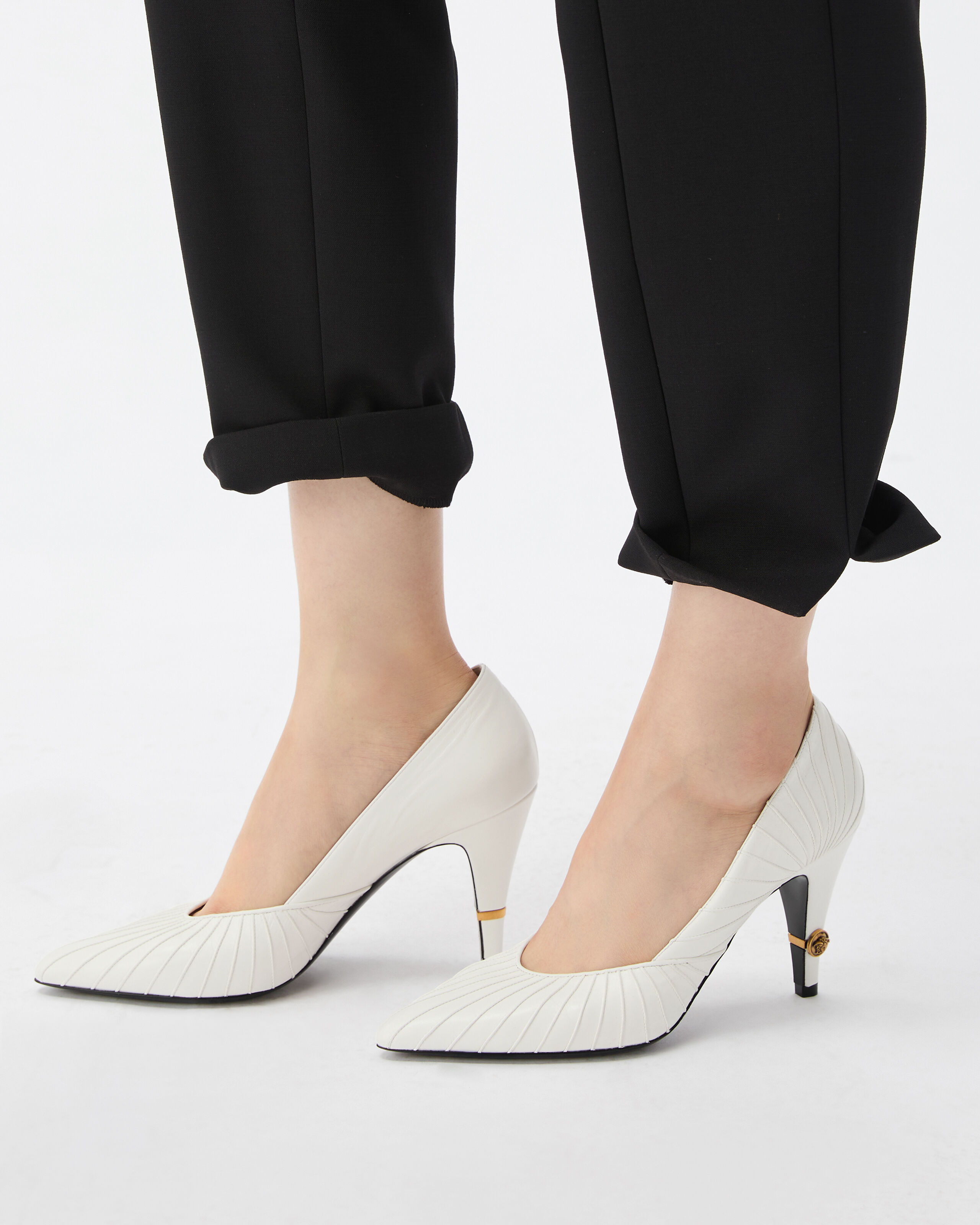 Gianni Leather Pumps 90 mm White | VERSACE US